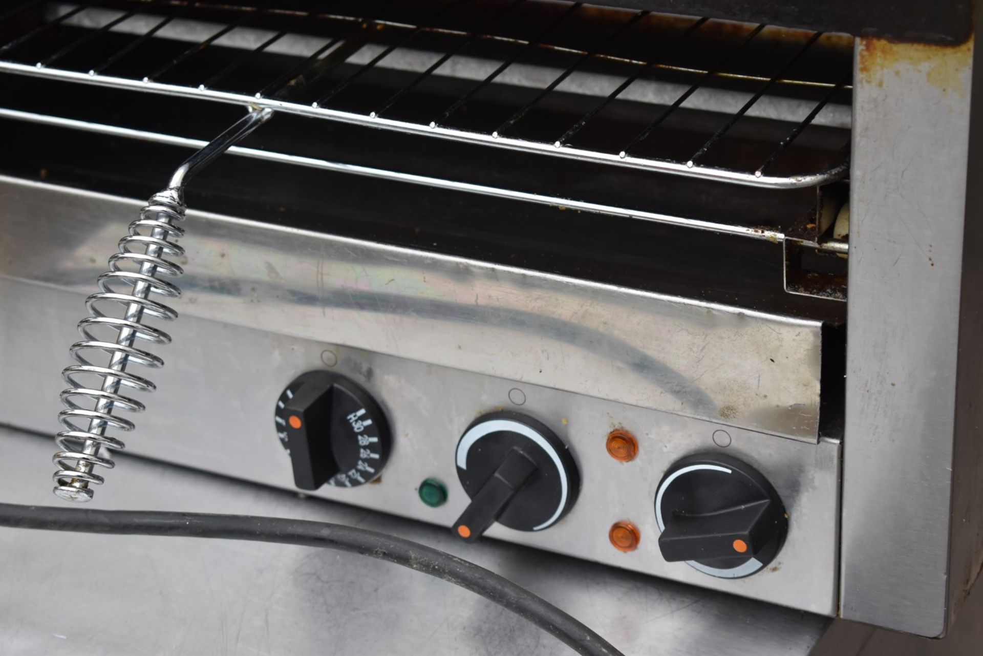 1 x LINCAT Lynx Electric Commercial Salamander Grill - Stainless Steel Finish - Ref: BLT361 - - Image 4 of 5