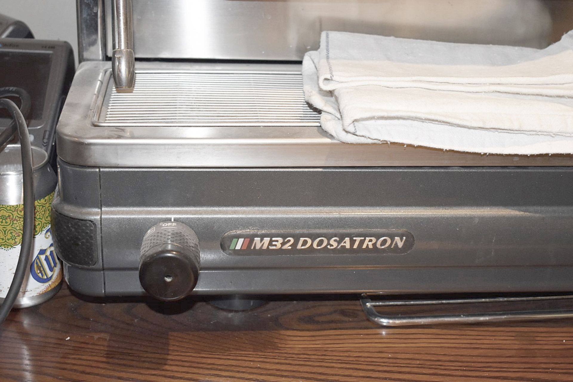 1 x La Cimbali M32 Dosatron 2-Group Head Coffee Machine Barista Espresso Machine - Ref: CB118 - Bild 3 aus 5