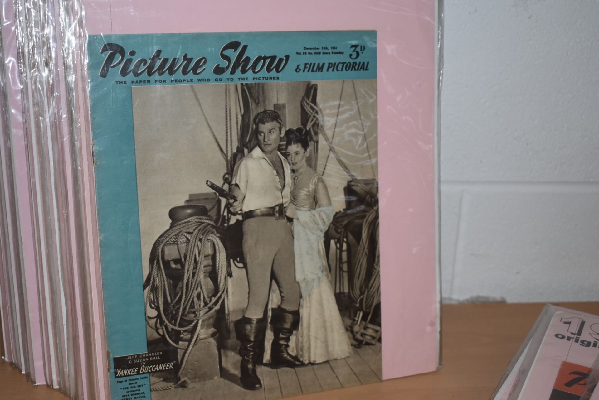 41 x Vintage 1950's Picture Show & Film Pictorial Magazines Dated 1950 to 1958 - Ref MB124 - CL431 - - Image 14 of 18