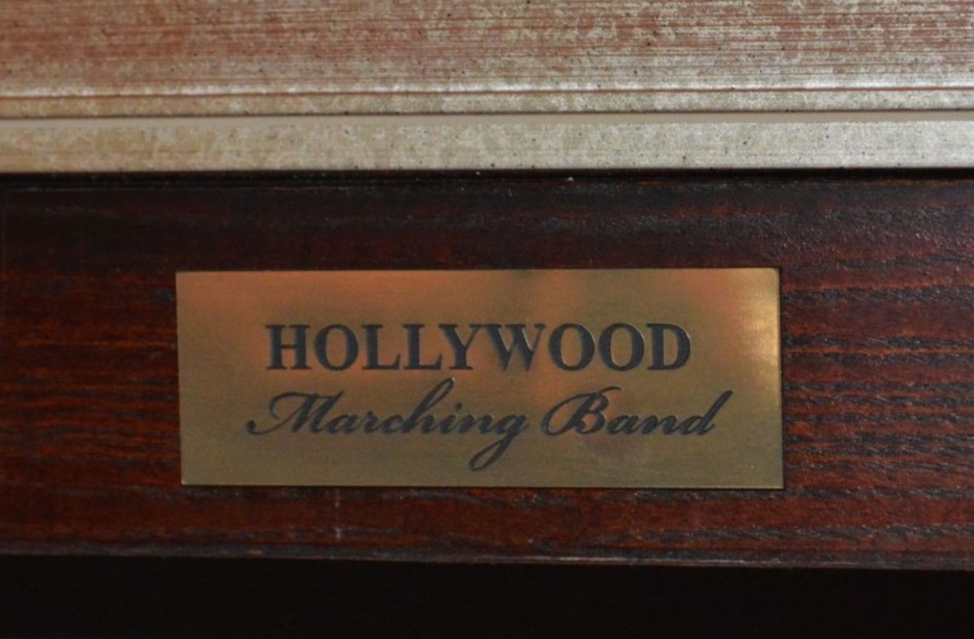 1 x Americana Wall Mounted Illuminated Display Case - HOLLYWOOD MARCHING BAND - Includes Various - Image 2 of 4