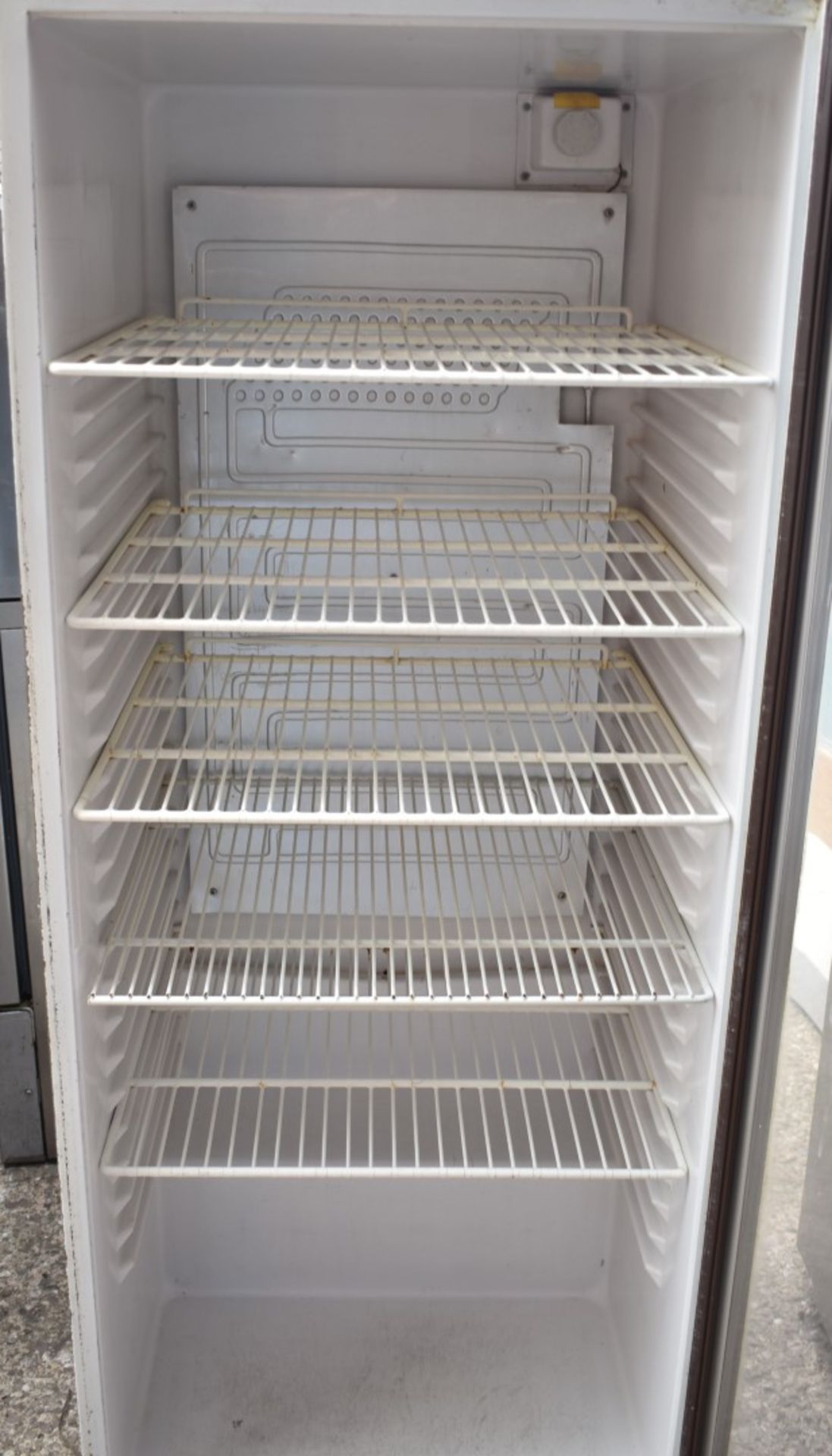 1 x Upright Chiller With Clear See Through Door - H152 x W60 x D64 cms - CL232 - Ref BLT365 - - Bild 3 aus 3