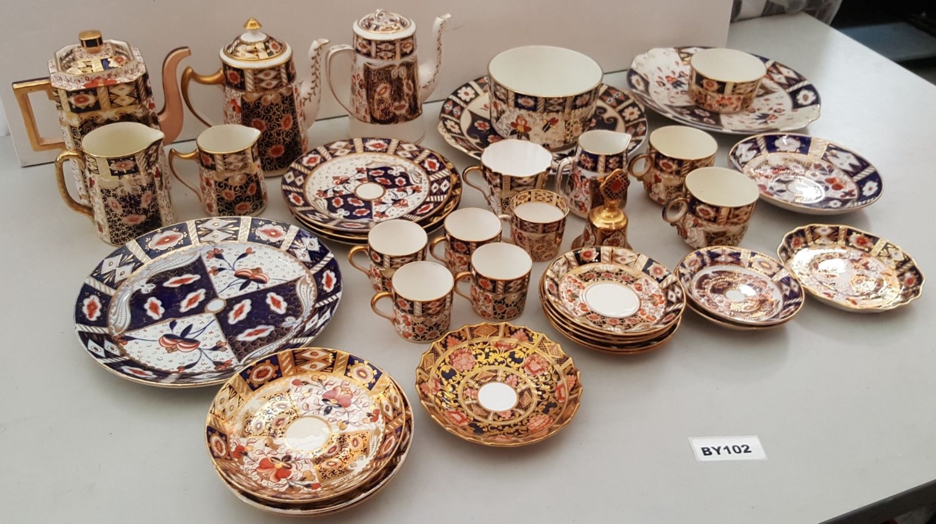 1 x Joblot Of 32 Pieces Vintage Imari Pattern Crockery - Ref BY102 I - Bild 4 aus 6