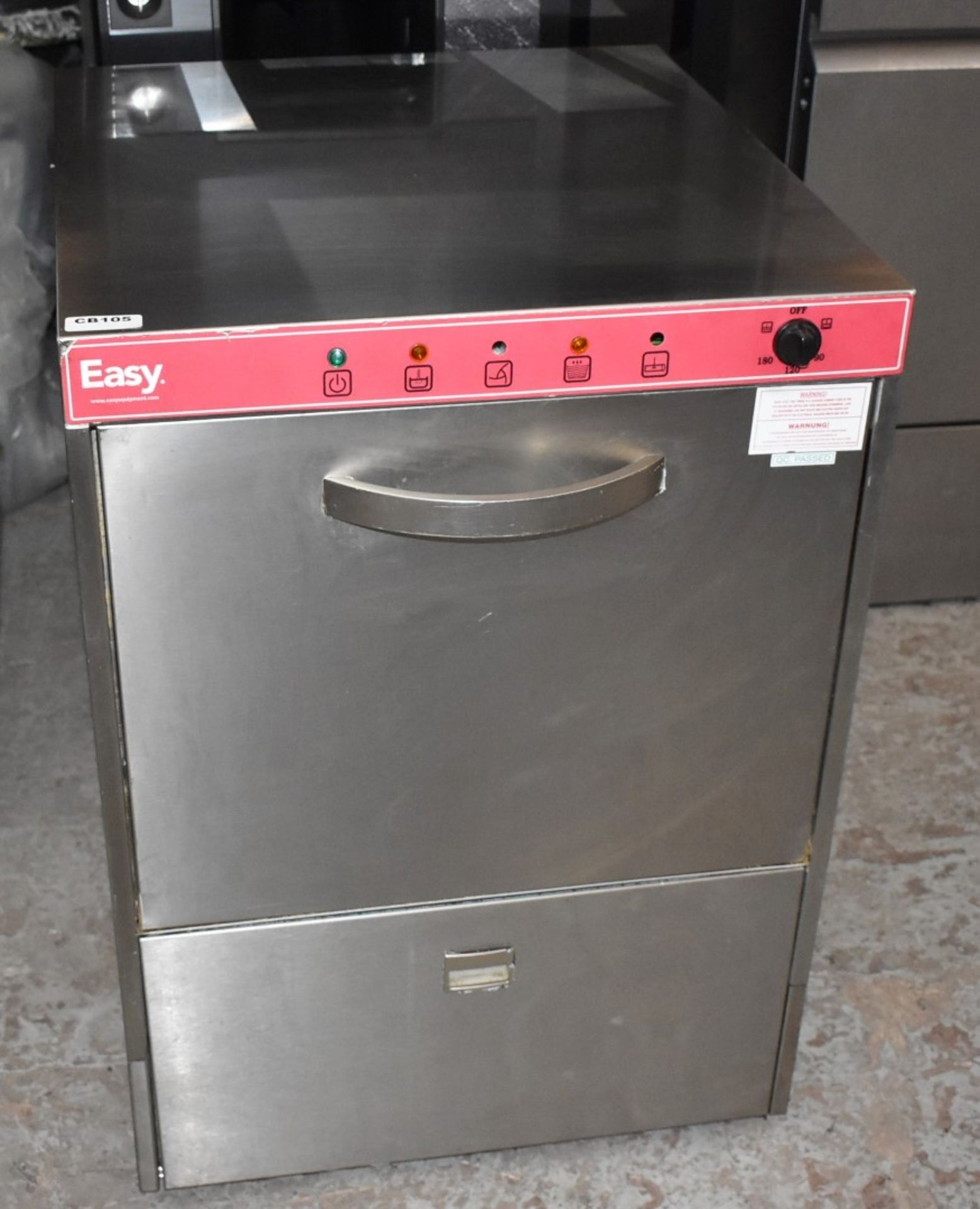 1 x Easywash D50 Commercial Dishwasher Suitable For 500mm Baskets