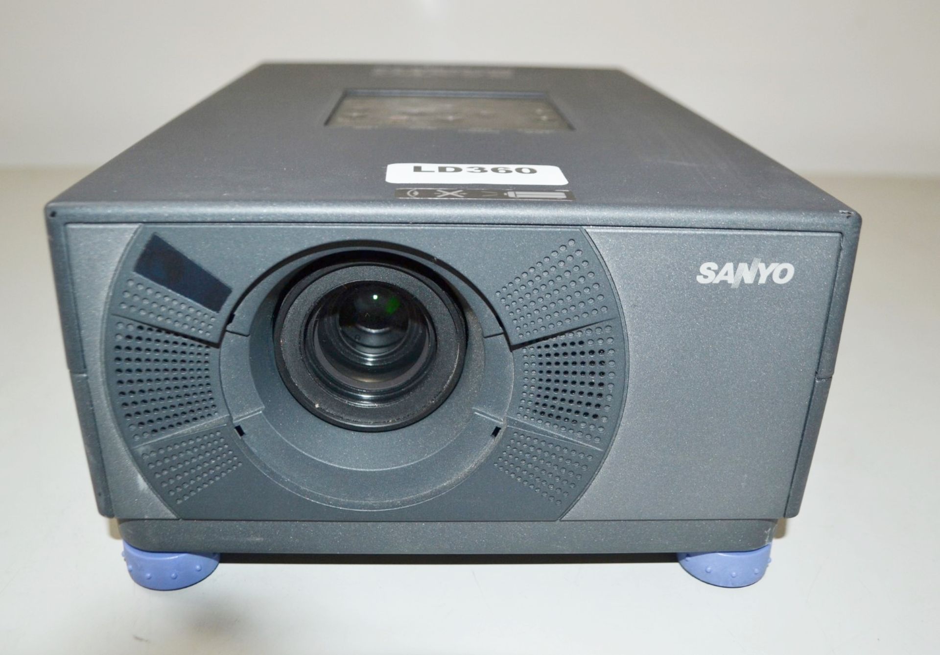 1 x Sanyo Multimedia Projector Pro X III - Ref: LD360 - CL409 - Altrincham WA14