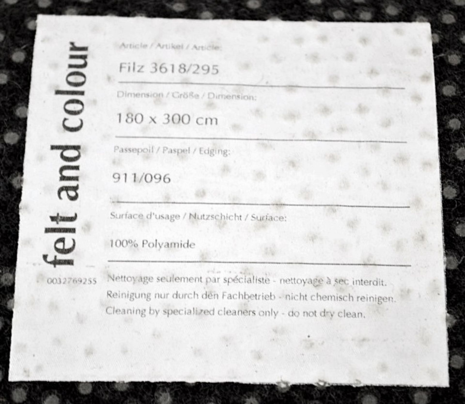 1 x LIGNE ROSET 'Felt & Colour' French Designer Rug - Dimensions: 180x300cm - Ref: 5688570 P2/19 - Image 4 of 5
