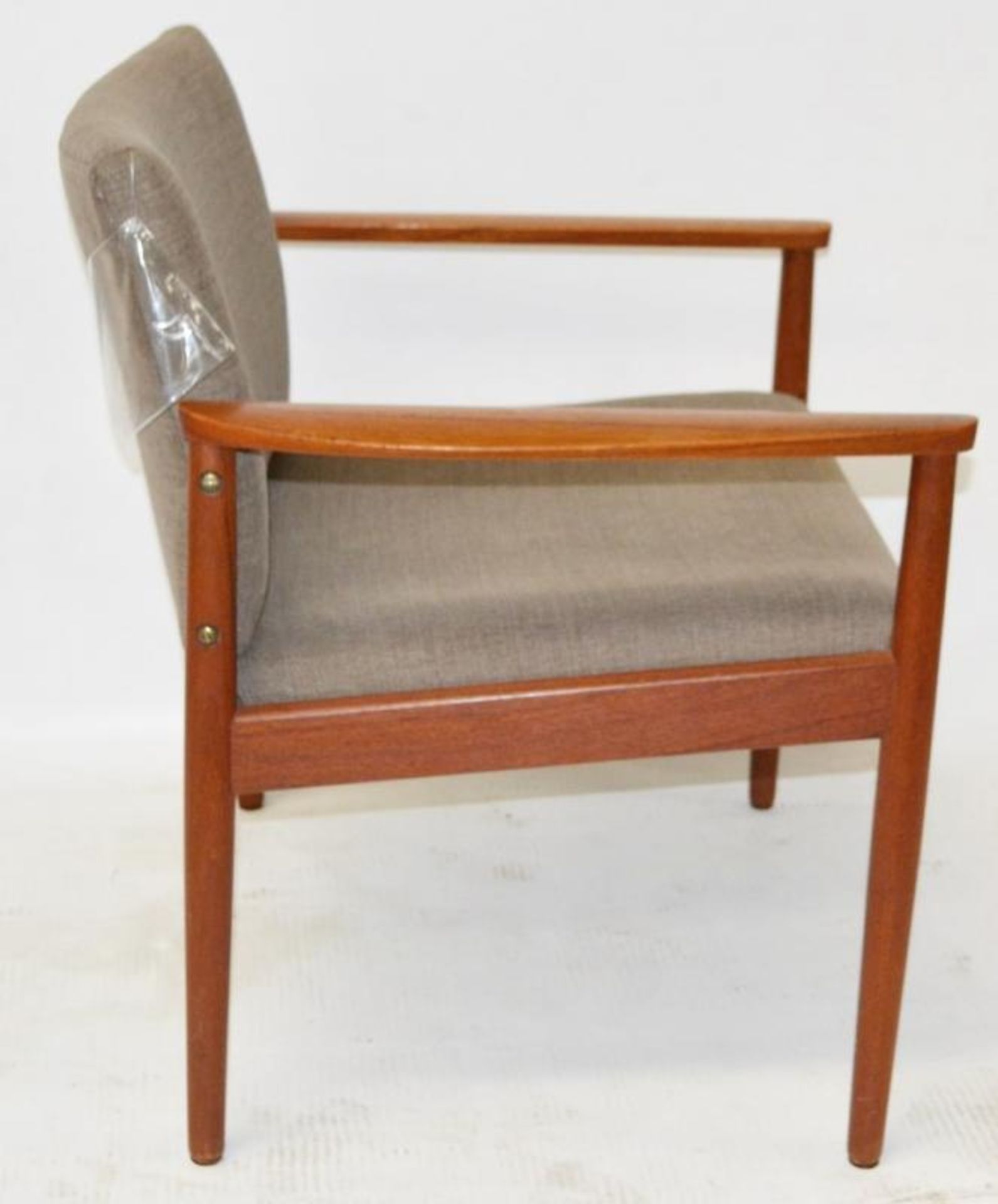 1 x JAB King Upholstery Mid Century Chair Hot Madison Reloaded Fab - Dimensions (approx): W68 x D57, - Image 3 of 6