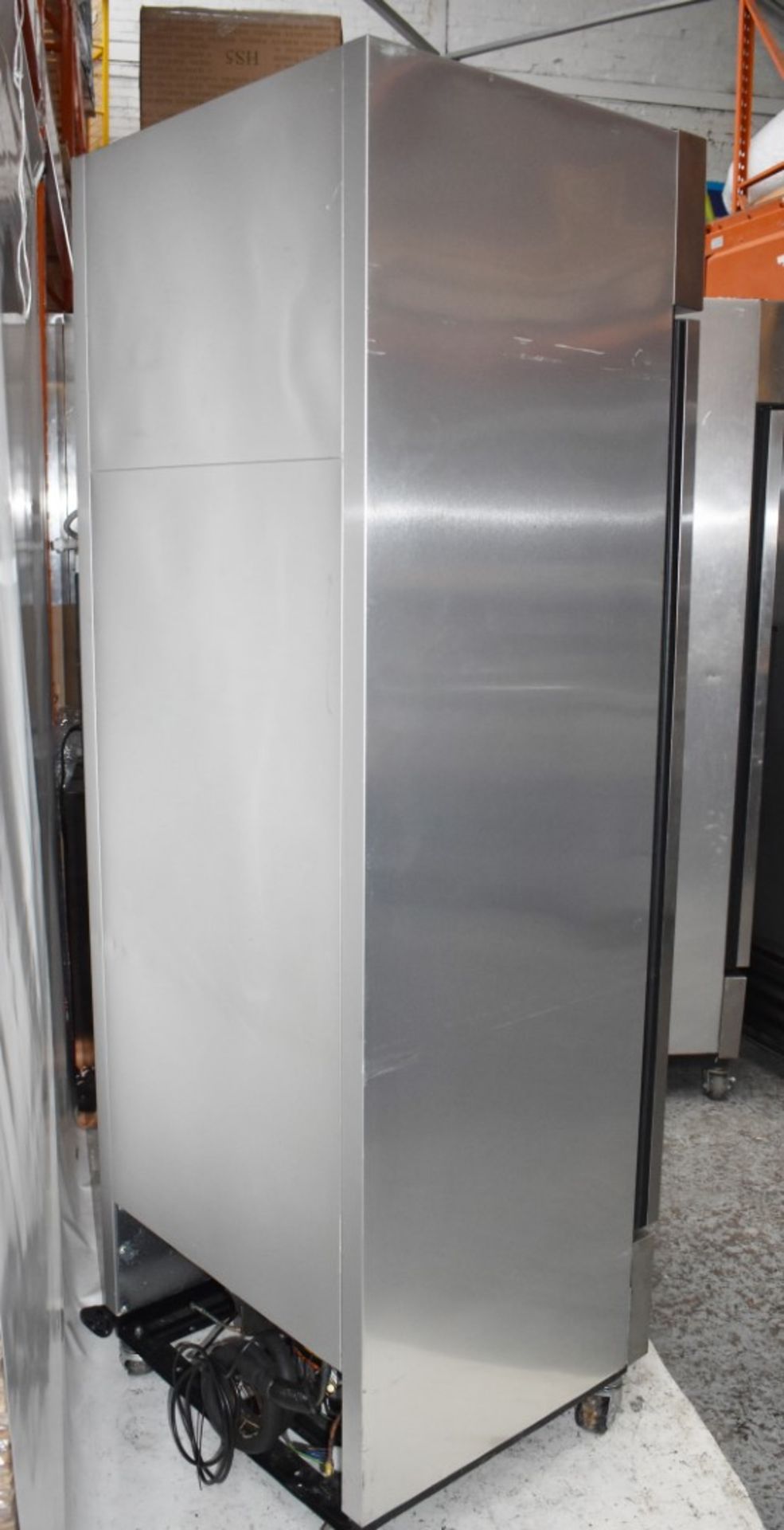 1 x True T-19FZ Upright Single Solid Door Freezer - Stainless Steel Finish With Aluminium Interior - - Image 9 of 9