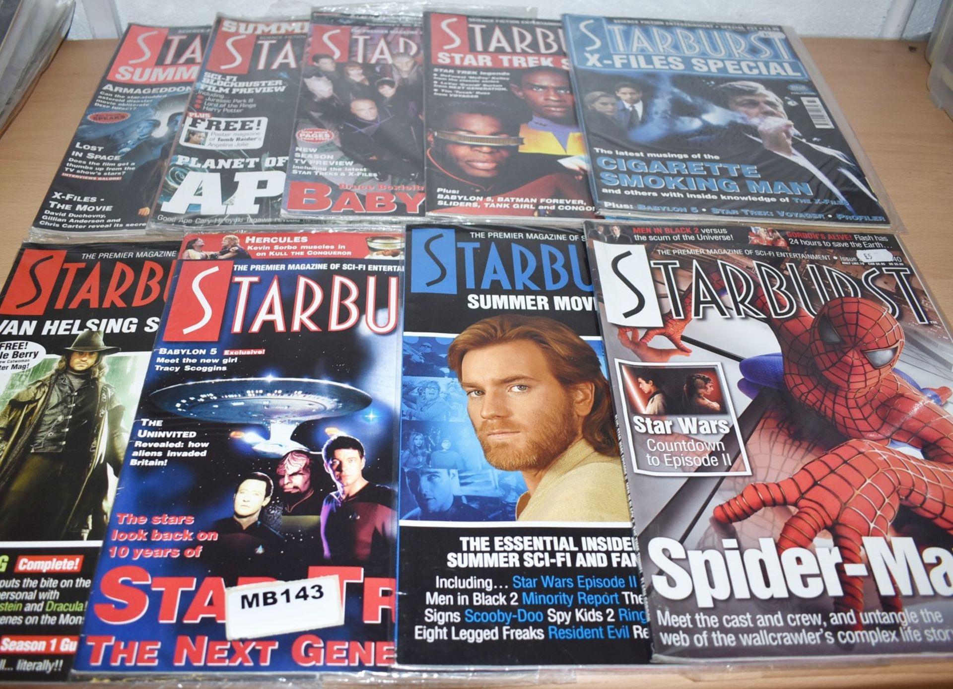 17 x Starburst Film Magazines Movie New and Reviews - Issues From 21 to 285 Included - Ref MB143 -