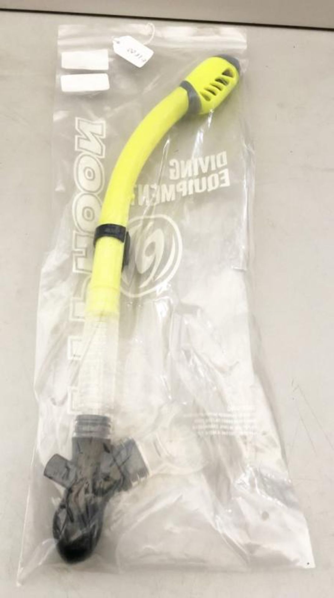 34 x Branded Diving Snorkel's - CL349 - Altrincham WA14 - Brand New! - Image 25 of 30