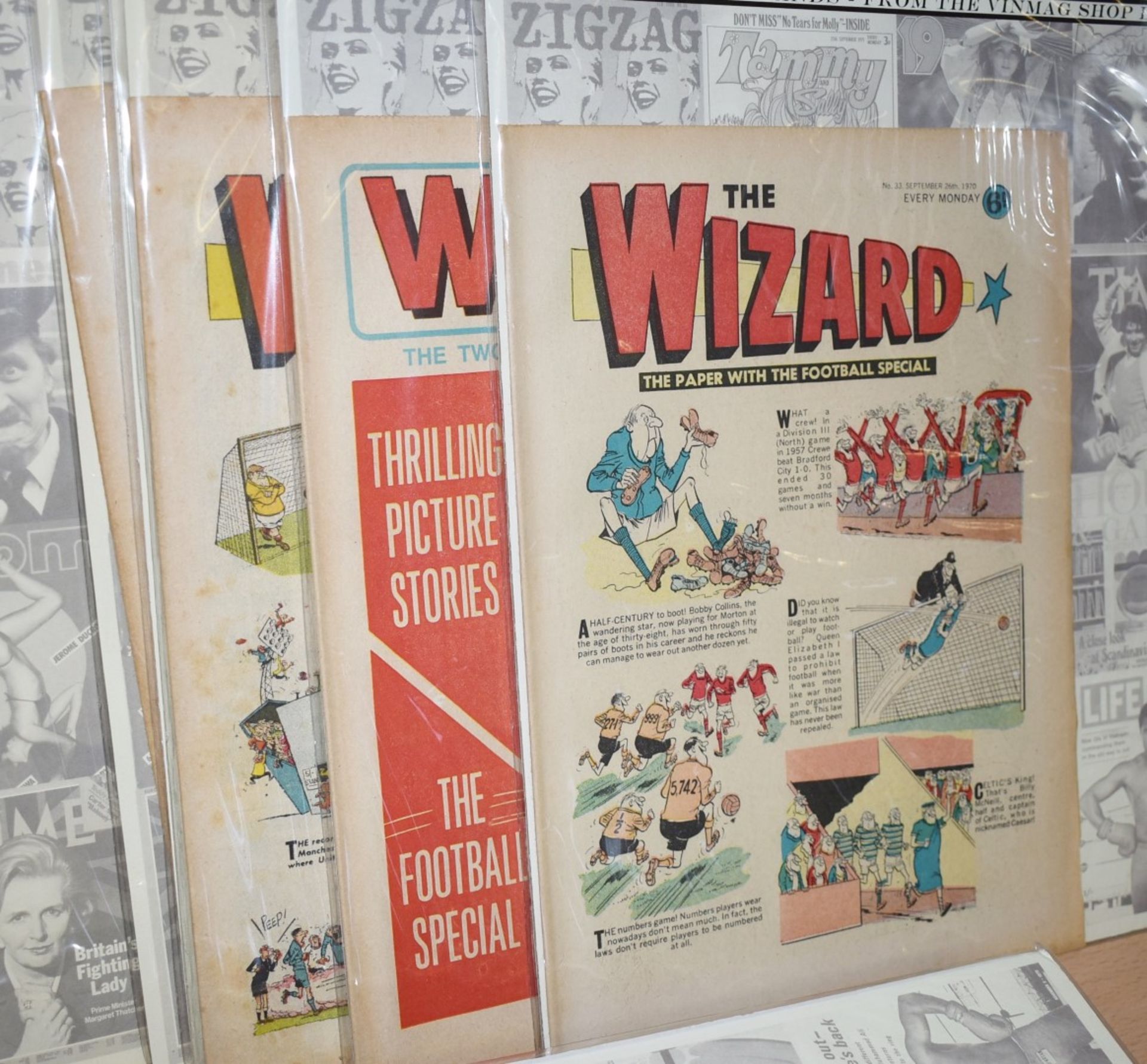 23 x Vintage WIZARD Comic Books Dated 1970 - Ref MB148 - CL431 - Individually Packaged in Protective