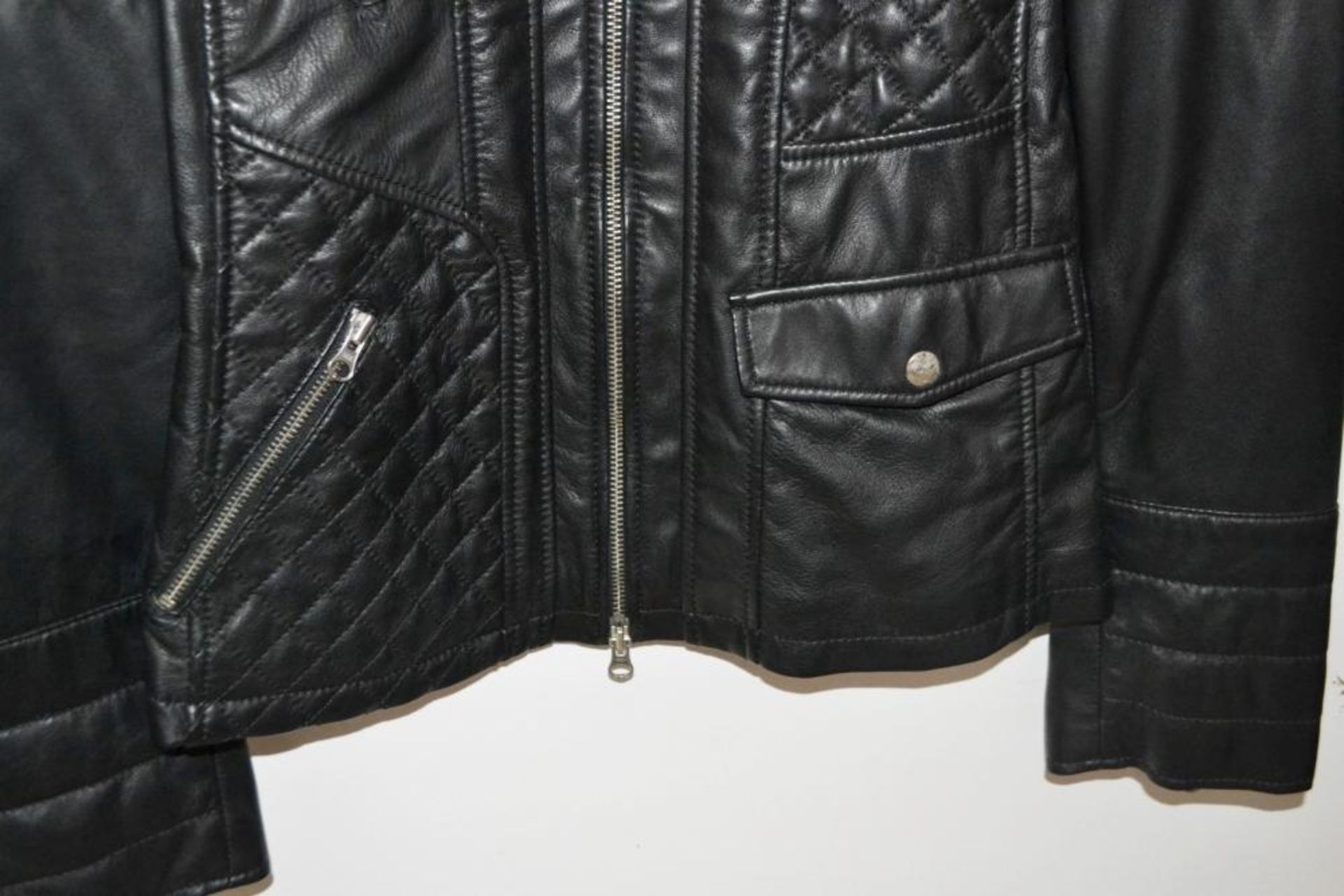 1 x Steilmann Black Fine Sheepskin Leather Biker Jacket - Features Zipped Pockets And Padded Panels - Image 3 of 12