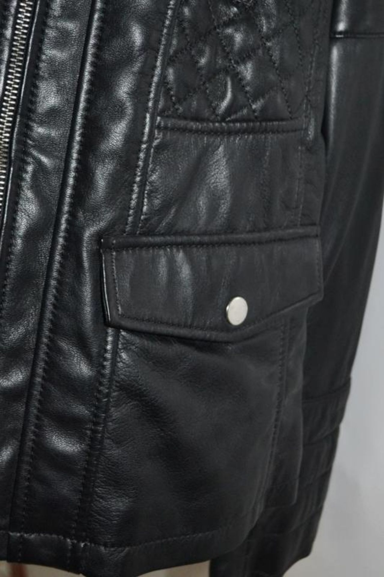 1 x Steilmann Black Fine Sheepskin Leather Biker Jacket - Features Zipped Pockets And Padded Panels - Image 9 of 12