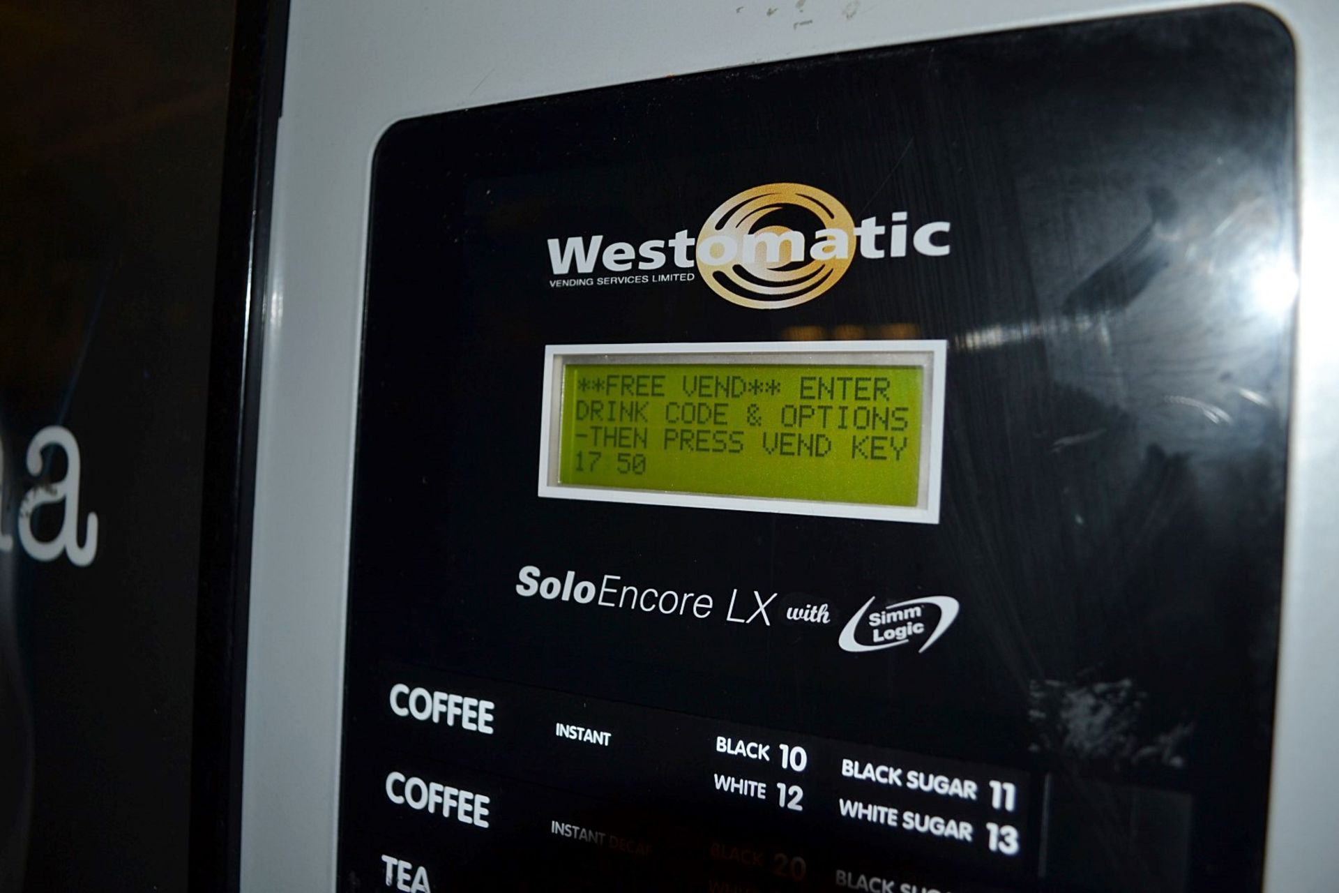 1 x Westomatic Solo Encore LX Hot Drink Vending Machine With Sim Logic - Ref: M390 - Image 2 of 5