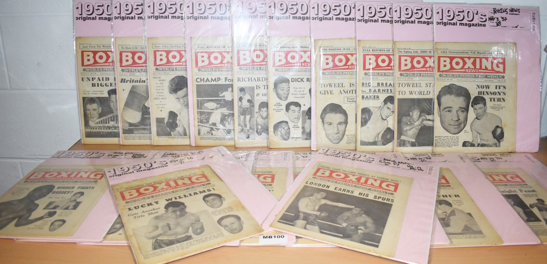 56 x Vintage Boxing News Magazines Dated 1955 to 1959 - Ref MB100/101/102 - Individually Packaged - Image 13 of 28