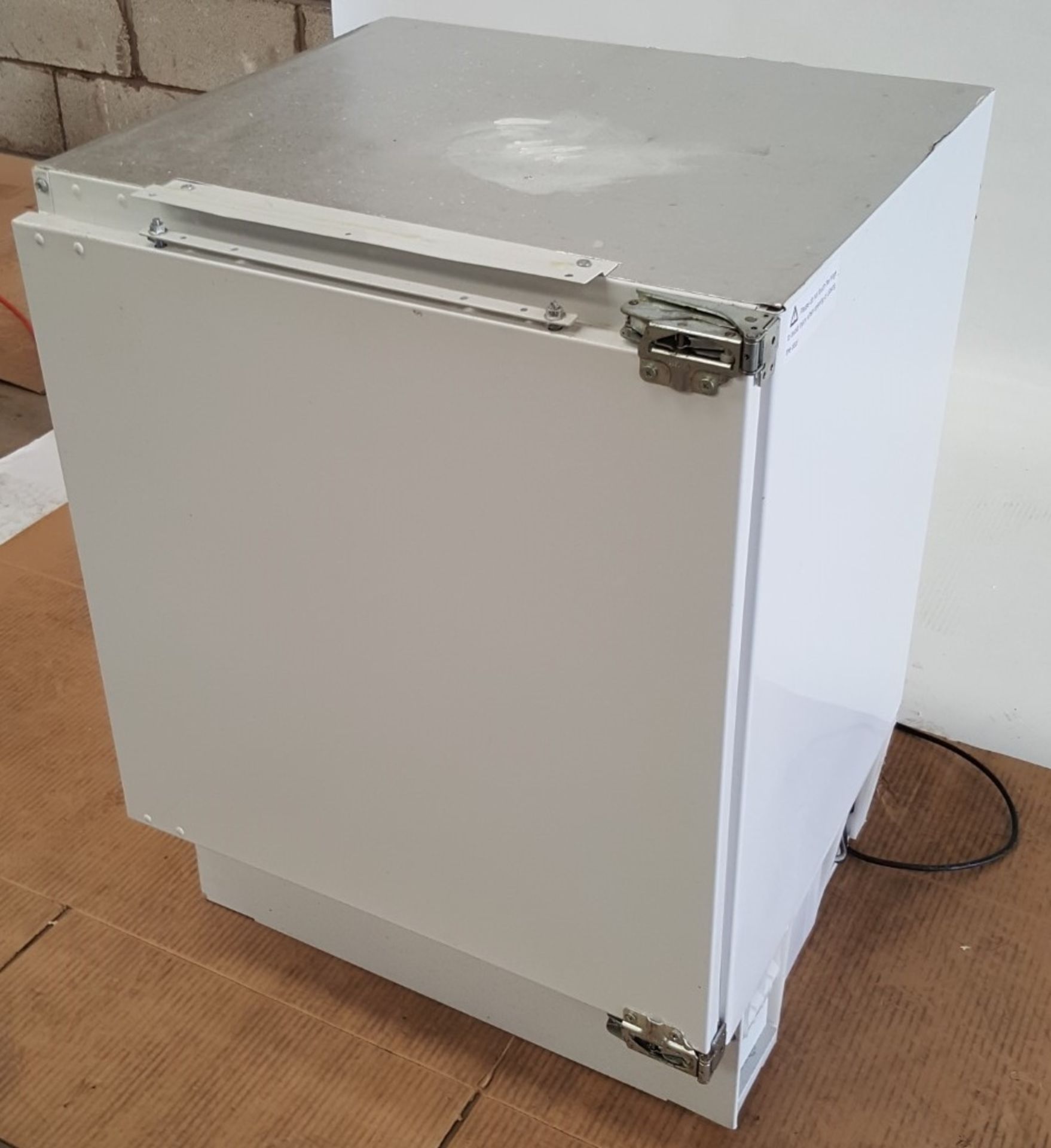 1 x Prima LPR112A1 Under Counter Fridge - Ref BY159 - Image 5 of 5