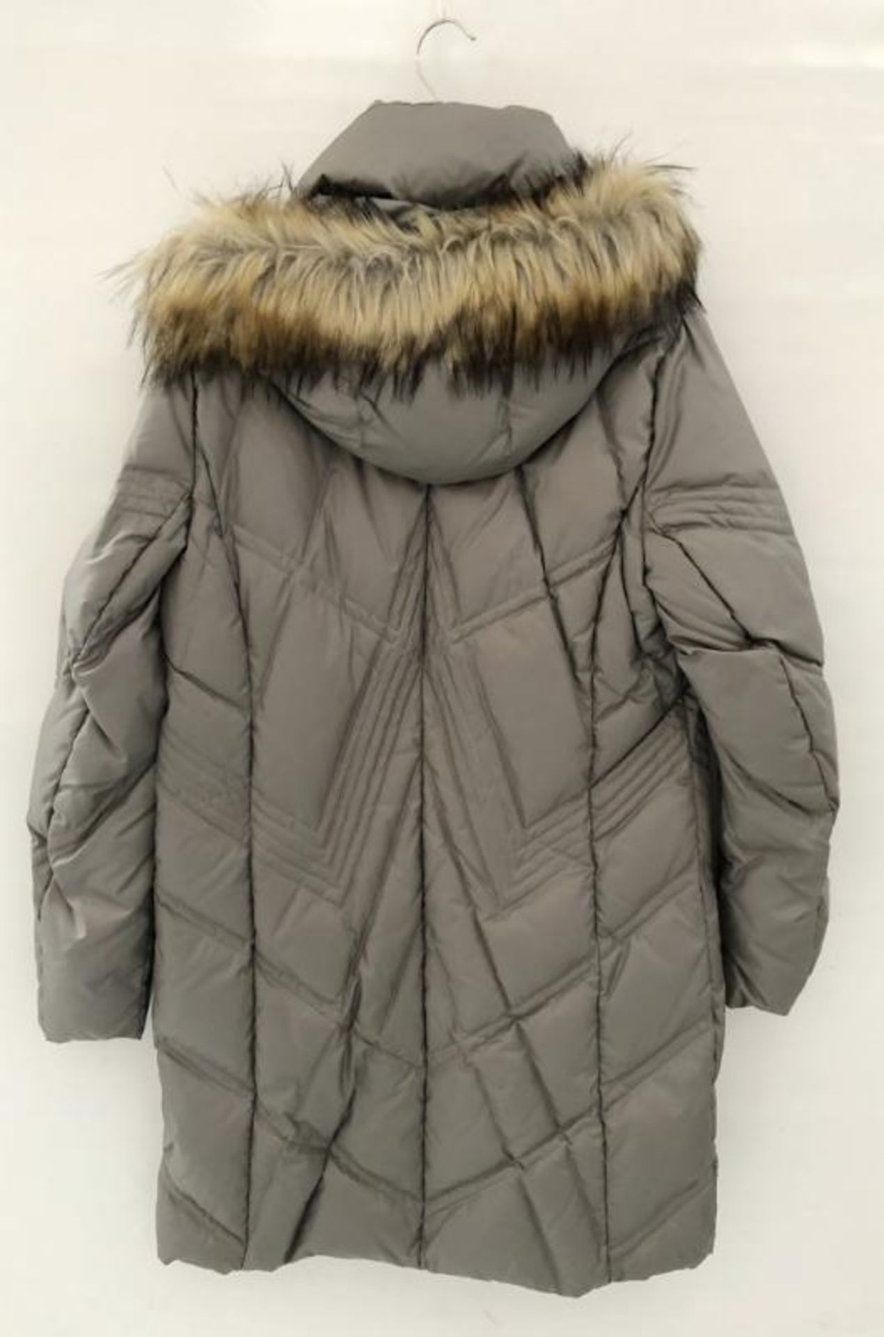 1 x Steilmann KSTN Grey Padded Coat With A Detachable Faux Fur Hood - UK Size 12 - New Sample Stock - Image 2 of 8