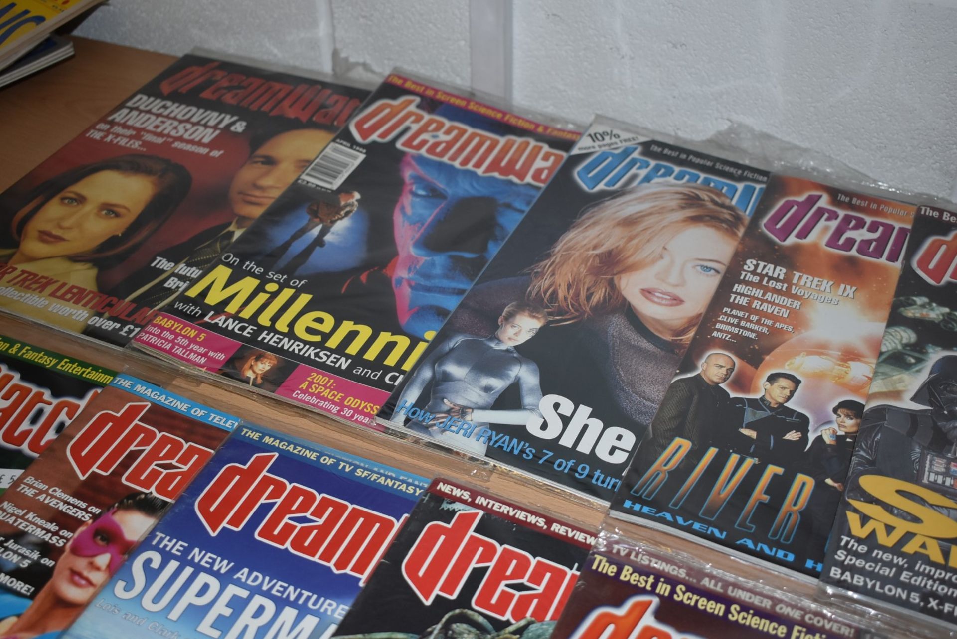 15 x Dreamwatch Science Fiction and Fantasy Film Magazines Dated From 1994 - Ref MB146 - CL431 - - Image 14 of 14