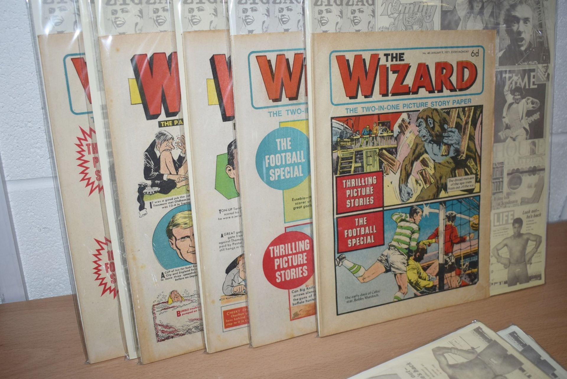 23 x Vintage WIZARD Comic Books Dated 1970 - Ref MB148 - CL431 - Individually Packaged in Protective - Image 3 of 7