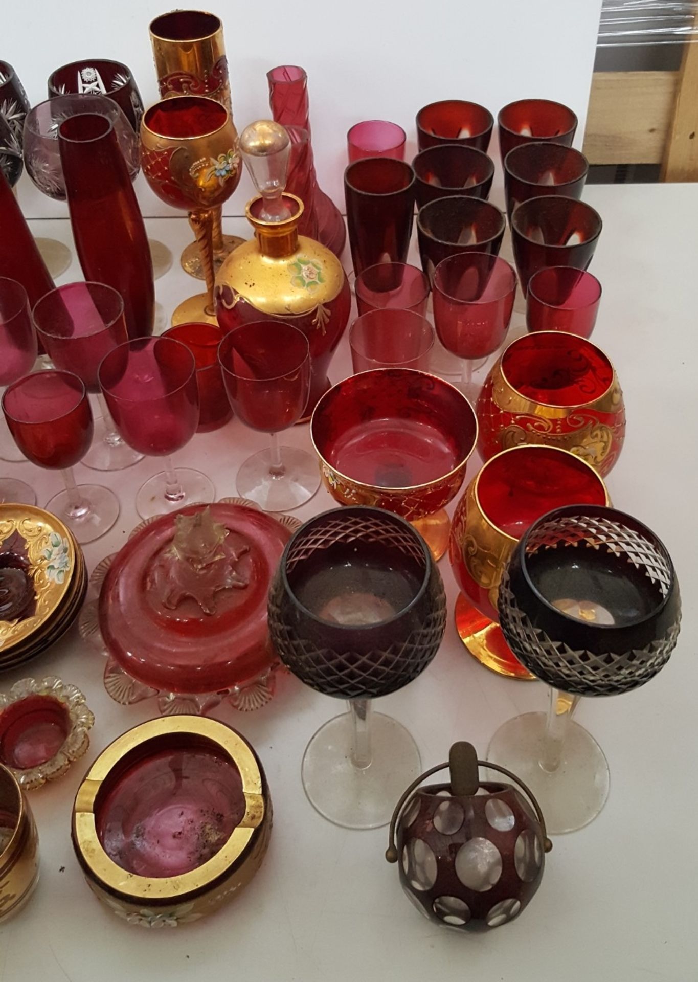 1 x Joblot Of 60+ Pieces Of Vintage Glasswear - Ref RB223 I - Image 3 of 7