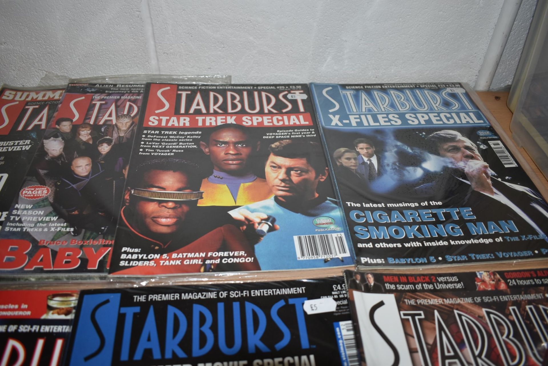 17 x Starburst Film Magazines Movie New and Reviews - Issues From 21 to 285 Included - Ref MB143 - - Image 3 of 8