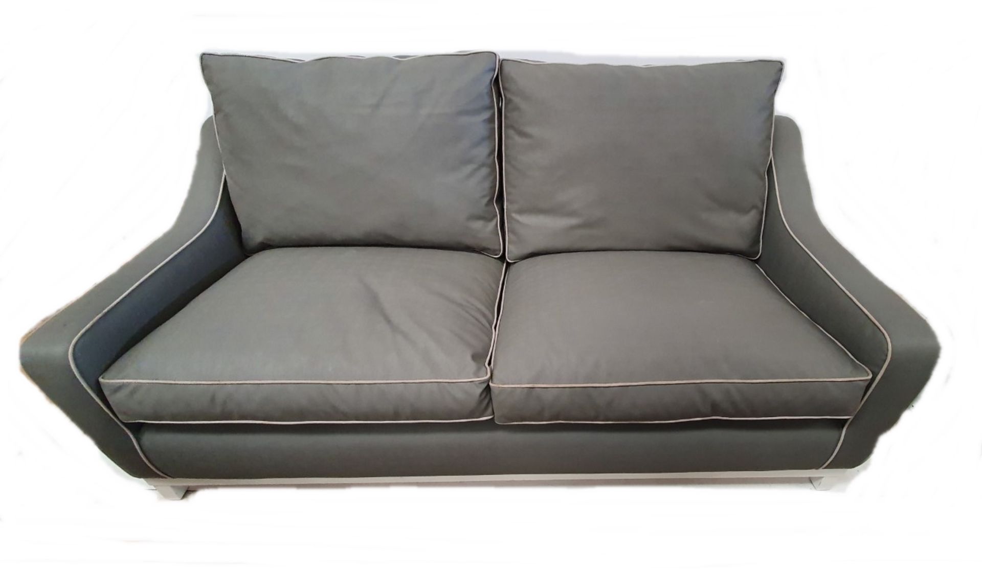 1 x Contemporary 2-Seater Grey Leather Sofa - CL380 - Ref: H581 - Location: Altrincham WA14 - NO VAT