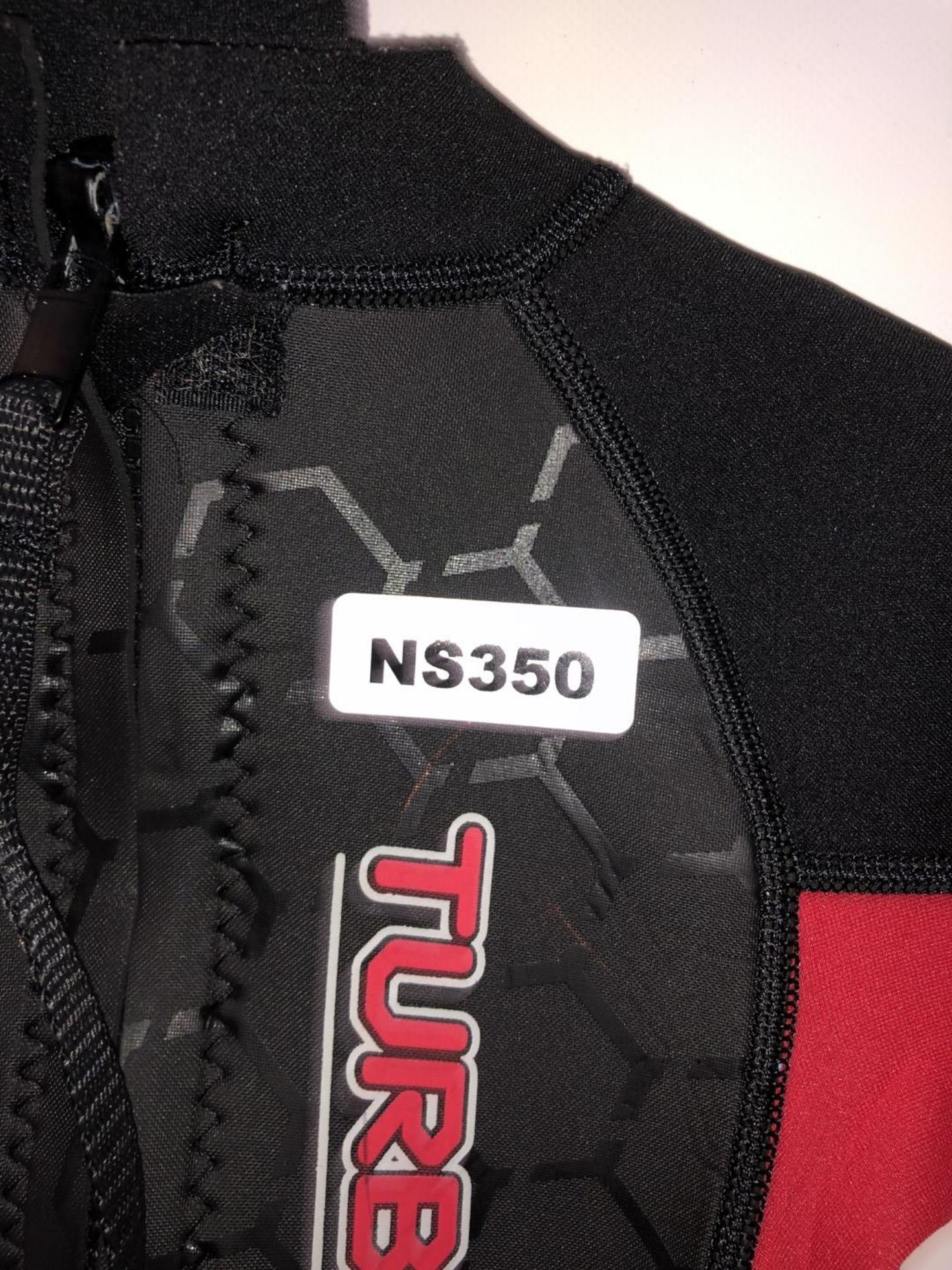 1 x New Junior Red and Black Turbo Wetsuit Factory - Ref: NS350 - CL349 - Altrincham WA14 - Image 4 of 5