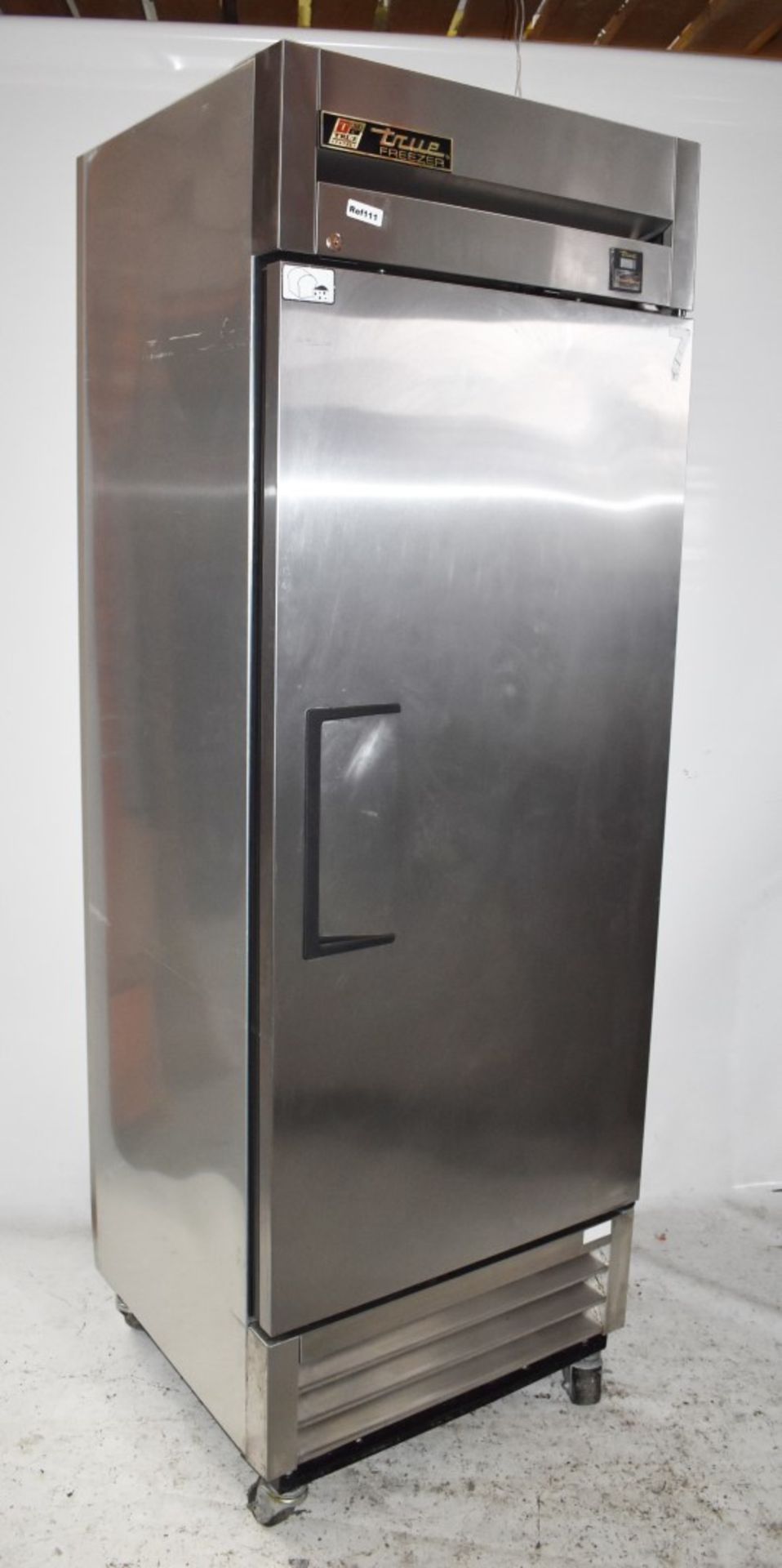 1 x True T-19FZ Upright Single Solid Door Freezer - Stainless Steel Finish With Aluminium Interior - - Image 2 of 8