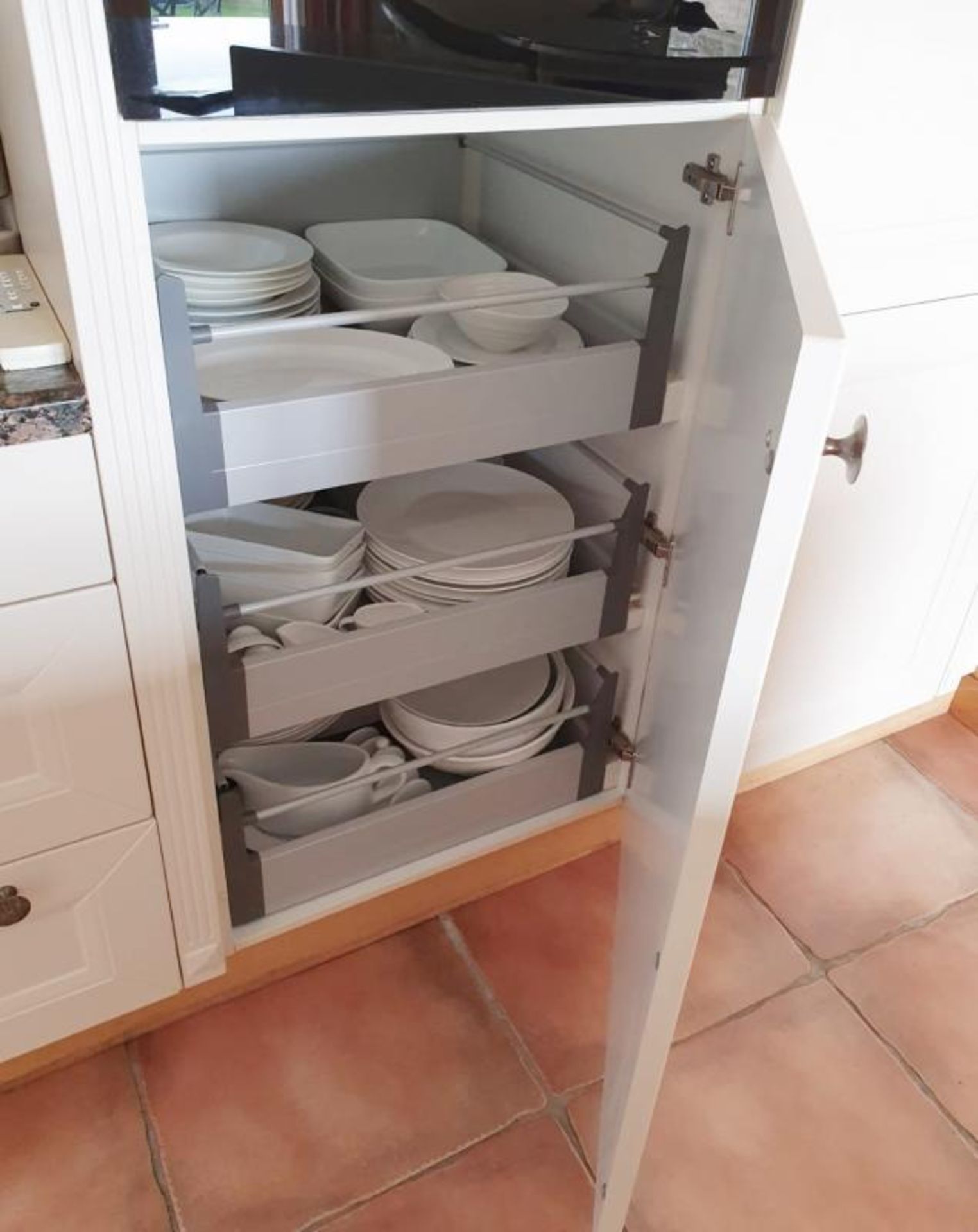 1 x Beautiful Bespoke Shaker-Style Kitchen In Cream With Central Island, Siemens Appliances And Gran - Image 13 of 30