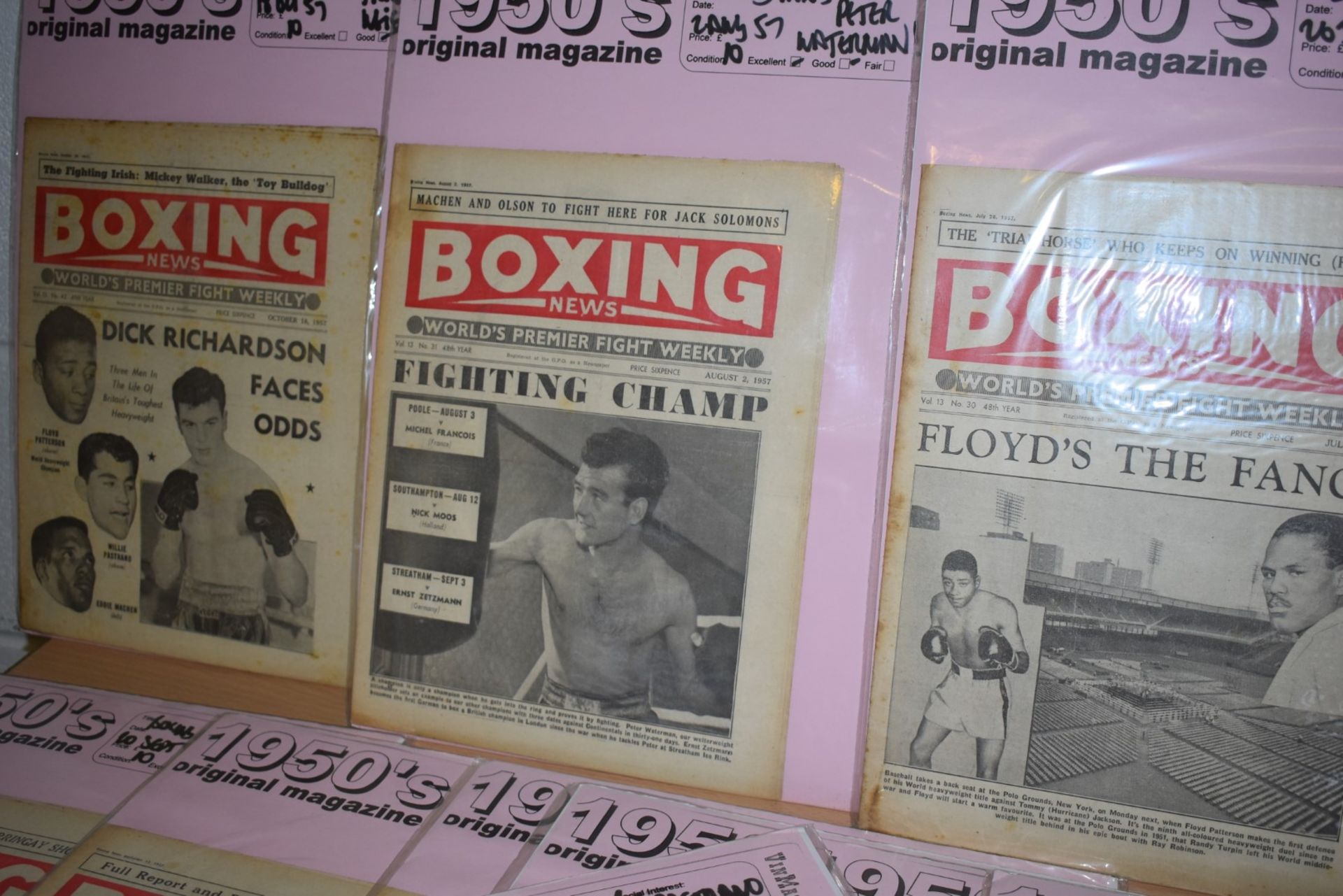 56 x Vintage Boxing News Magazines Dated 1955 to 1959 - Ref MB100/101/102 - Individually Packaged - Image 10 of 28