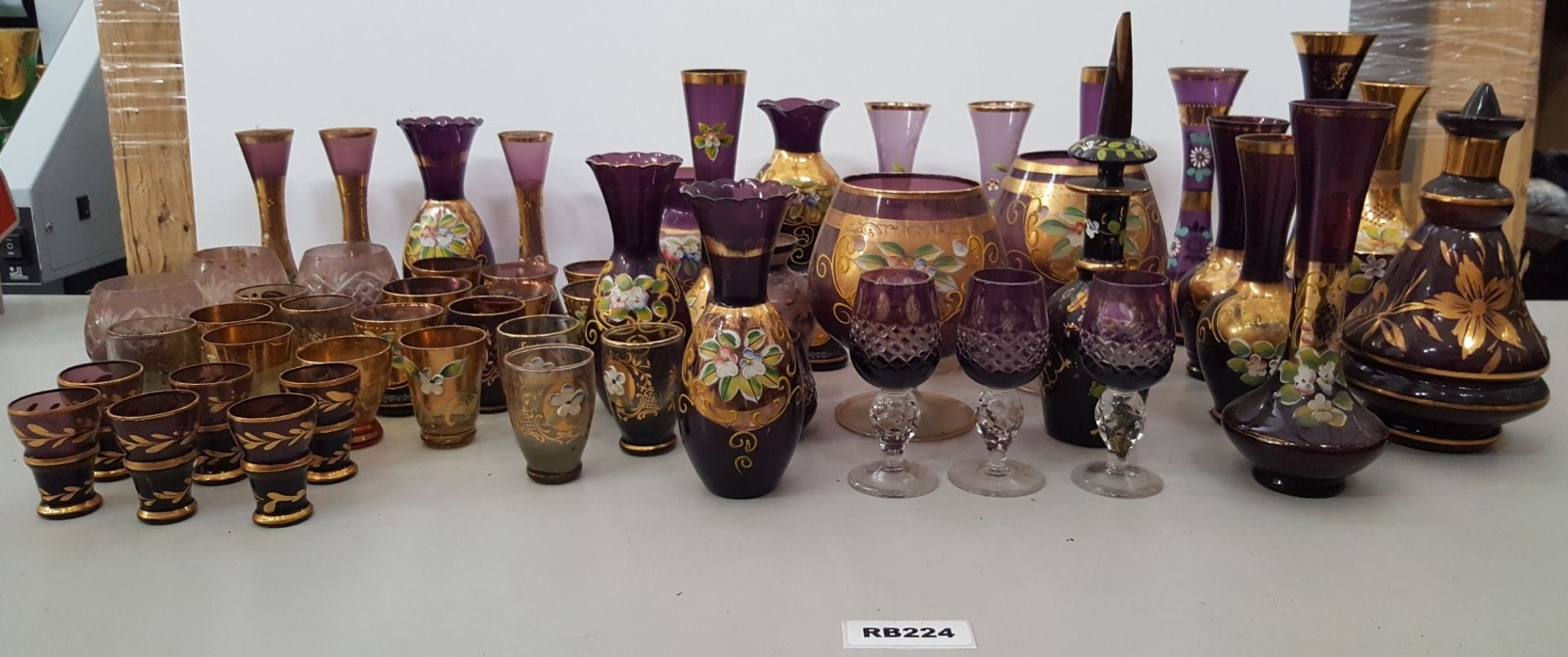 1 x Joblot Of 45+ Pieces Of Vintage Glasswear - Ref RB224 I - Image 2 of 6
