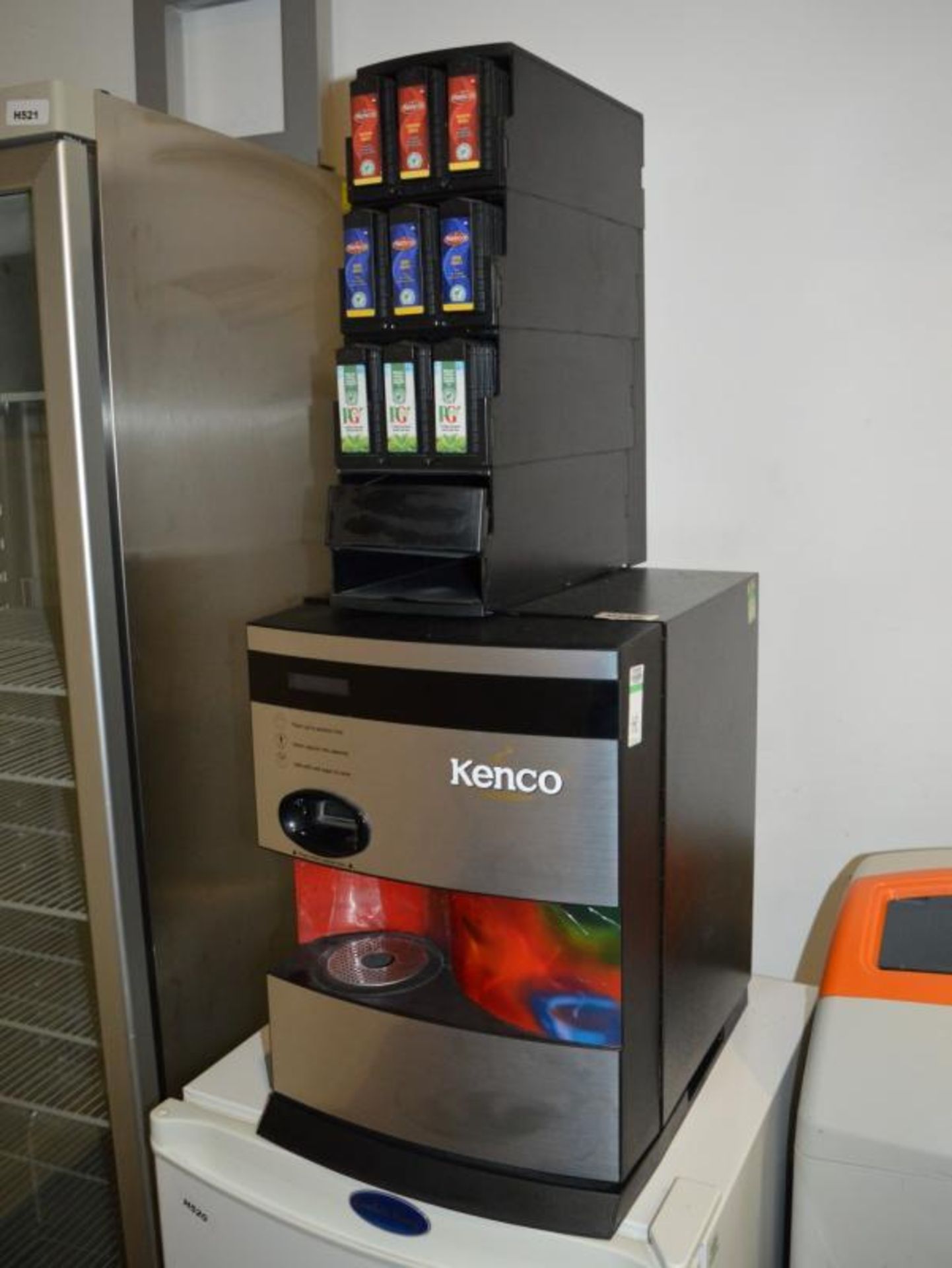 1 x Kenco Countertop Hot Drinks With Coffee and Tea Drinks Dispenser - Ref H519 - CL011 - Loc - Image 4 of 5