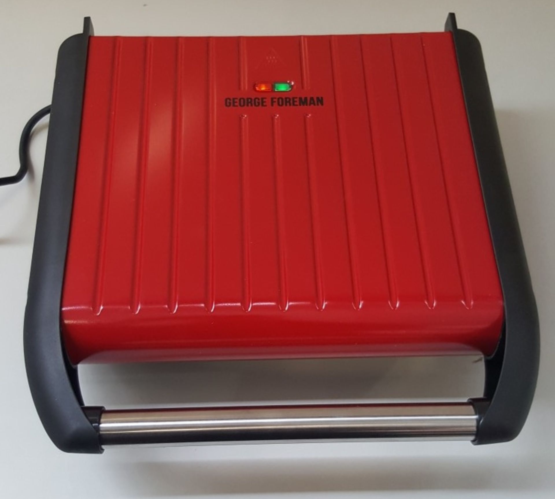 1 x GEORGE FOREMAN 25050 Entertaining Grill - Red - Ref CBU95