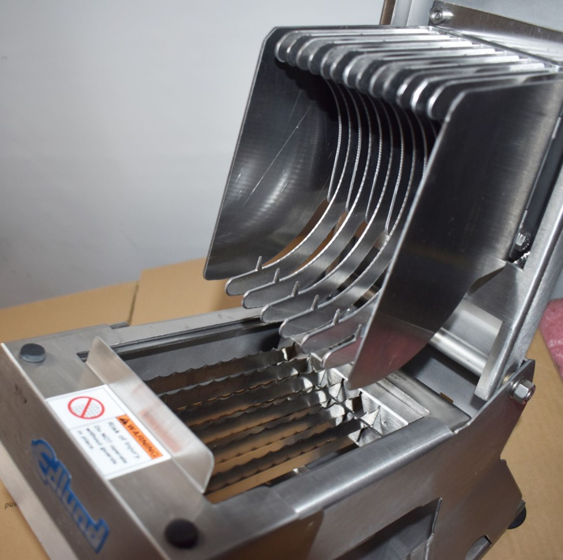 1 x Edlund XL-125 ARC Manual Fruit and Vegetable Slicer With Blades - CL232 - Ref114 - Location: - Image 8 of 11