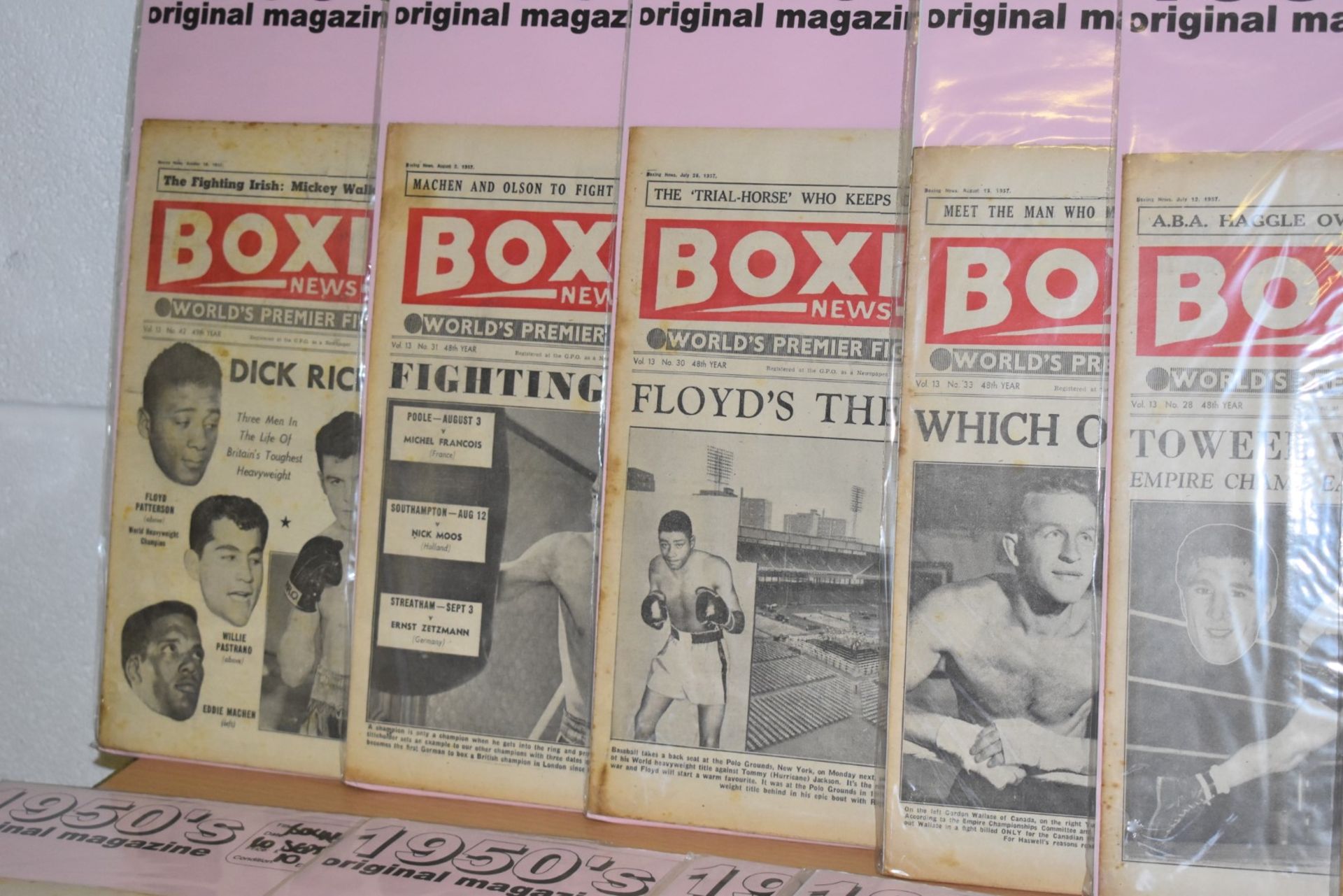 56 x Vintage Boxing News Magazines Dated 1955 to 1959 - Ref MB100/101/102 - Individually Packaged - Image 26 of 28