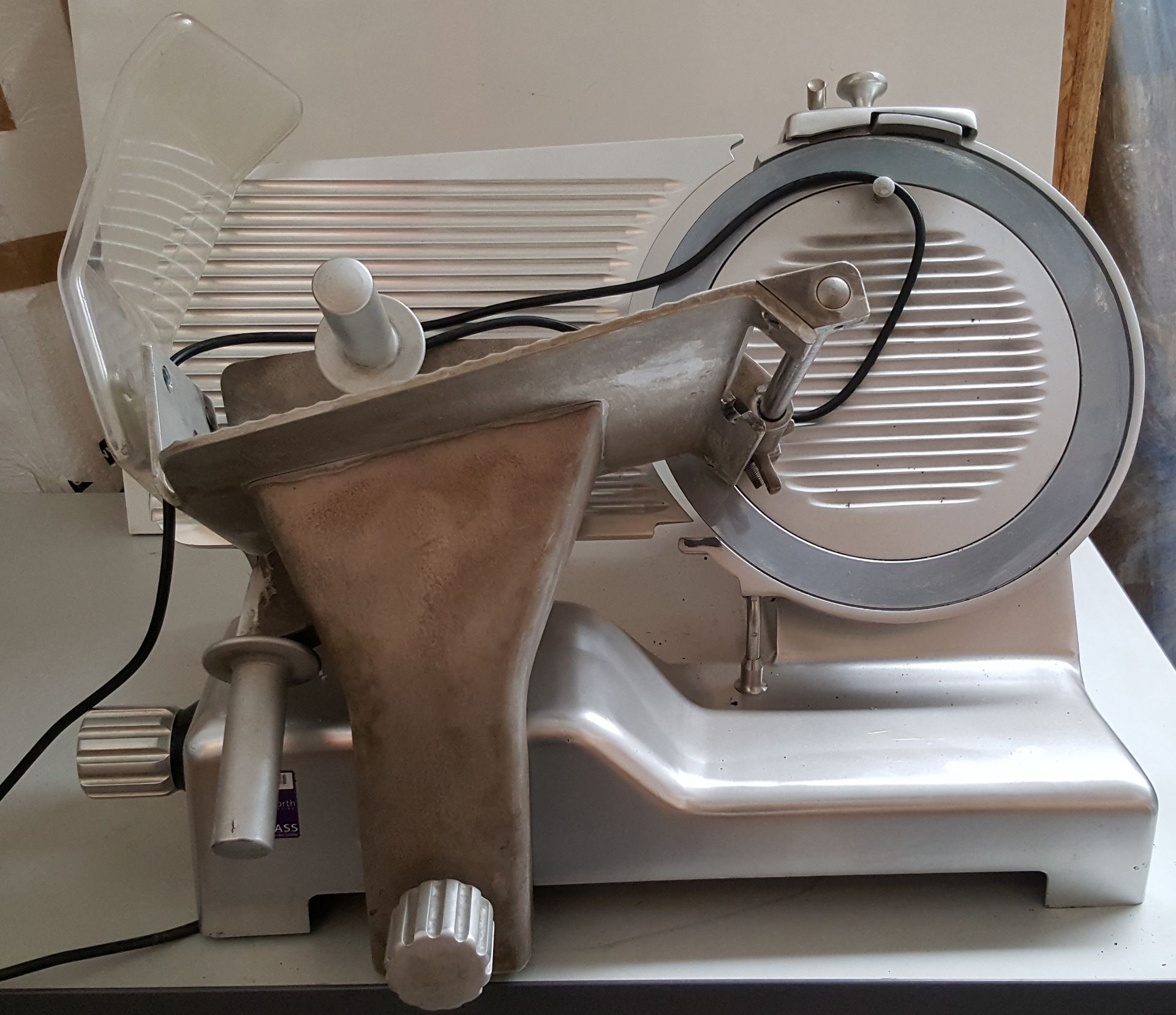 1 x Sure Commercial 35cm Meat Slicer - Model SSG350MTN - Ref RC132 - CL232 - Location: Altrincham