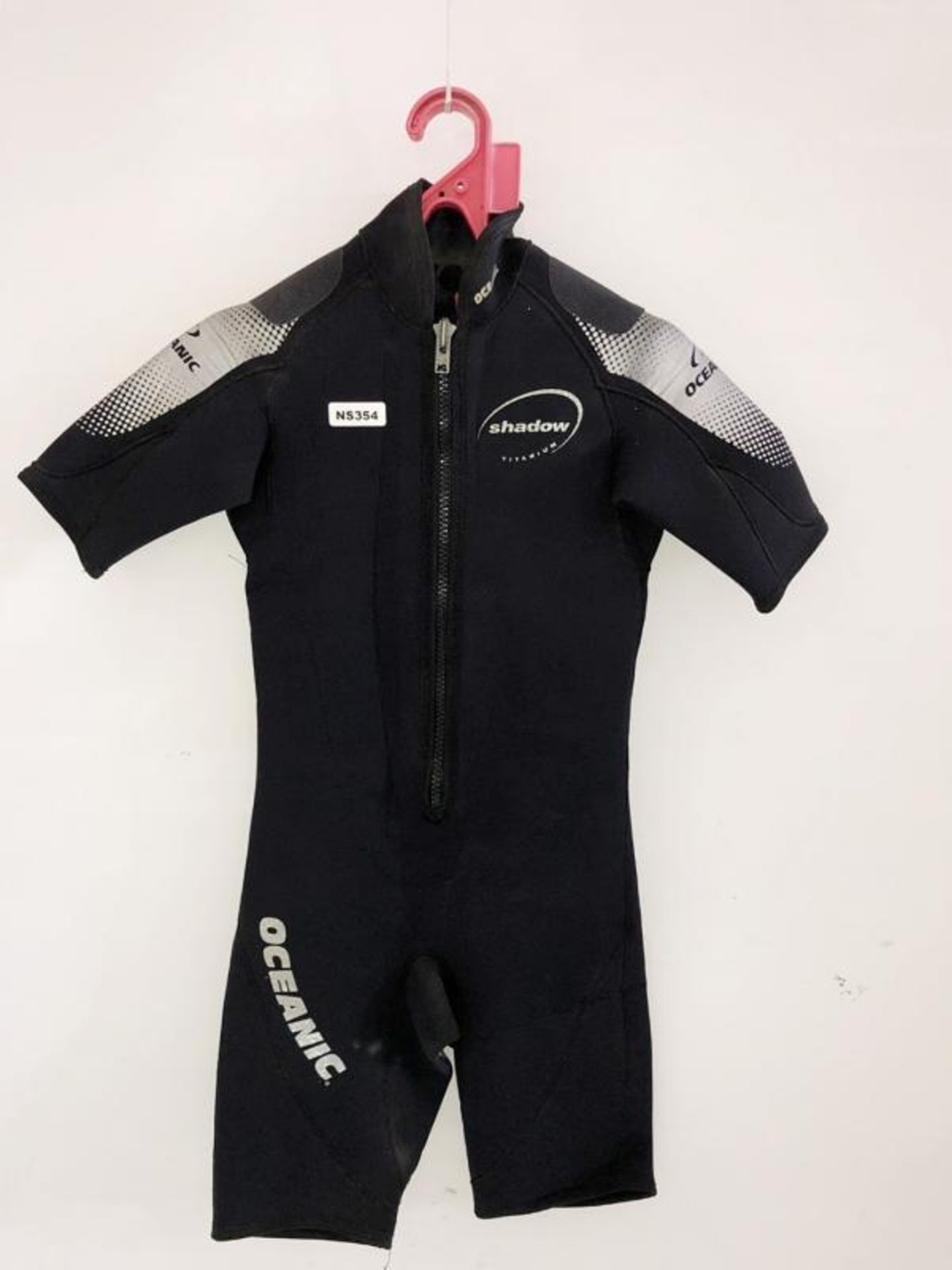 1 x Small Oceanic Shadow Titanium Shortie Wetsuit In Black - Ref: NS354 - CL349 - Location: Altrinch