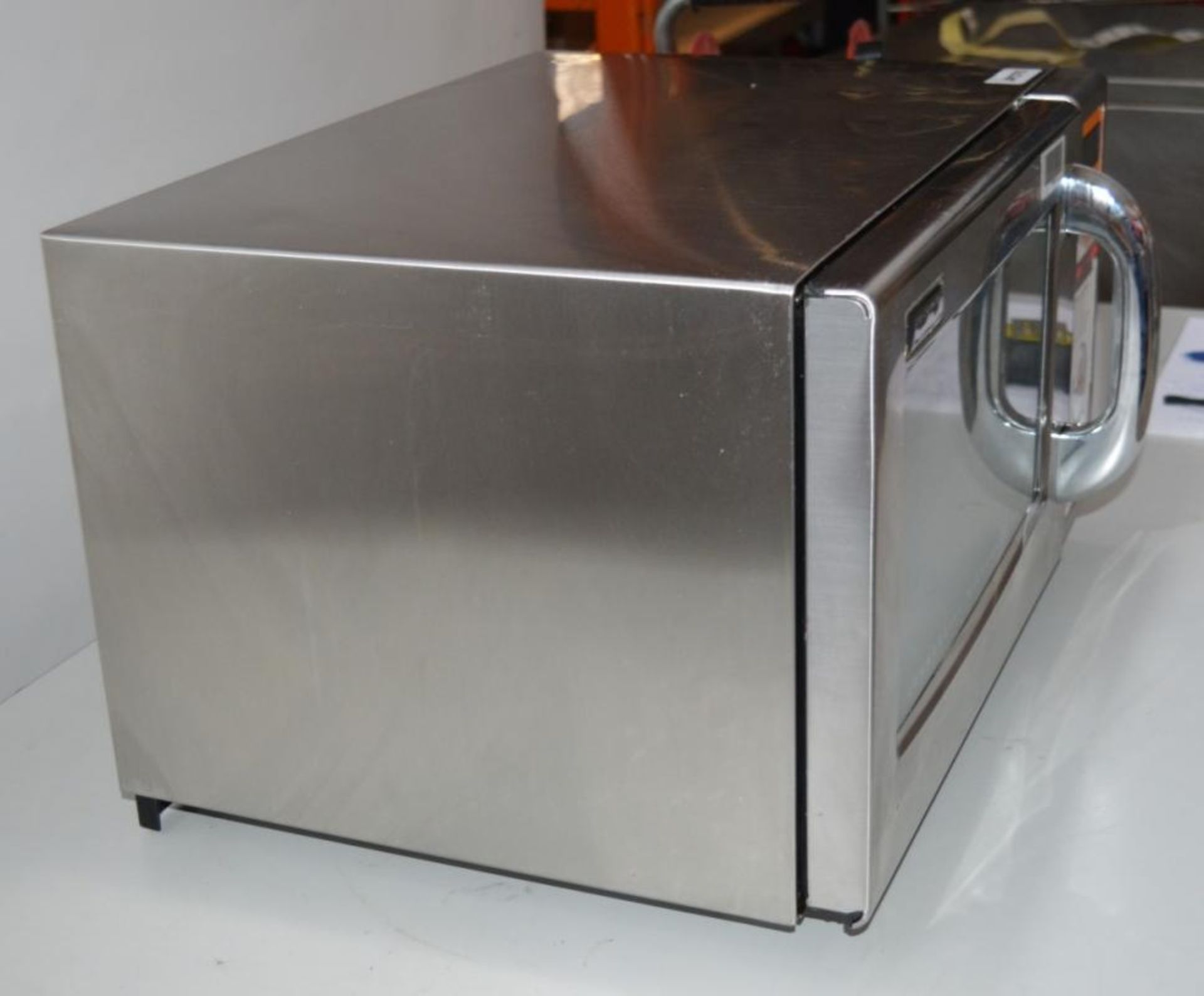 1 x iWave MiWAVE1000 Automated Foodservice Solution - Stainless Steel 1000w Catering Microwave - Image 6 of 14