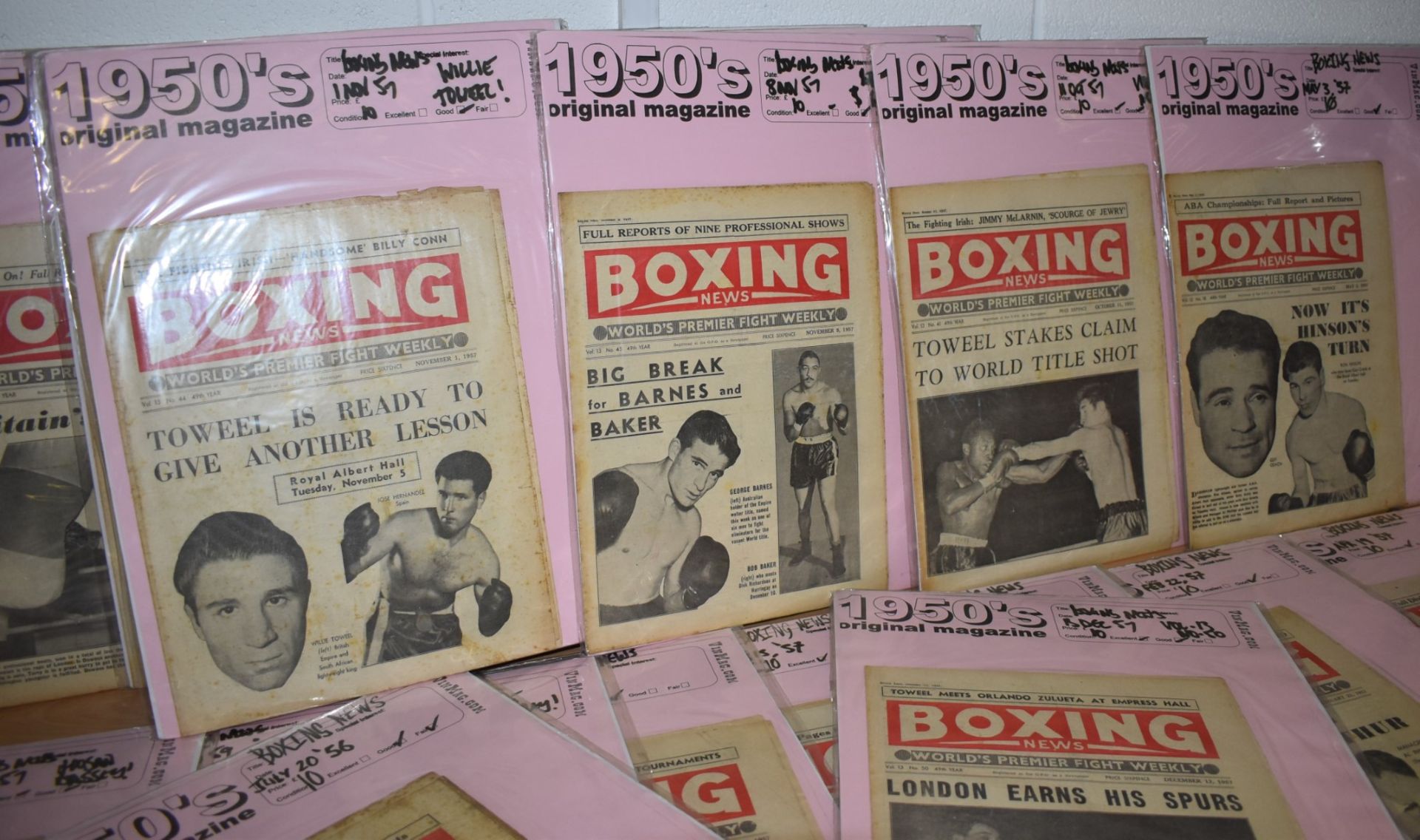 56 x Vintage Boxing News Magazines Dated 1955 to 1959 - Ref MB100/101/102 - Individually Packaged - Image 7 of 28