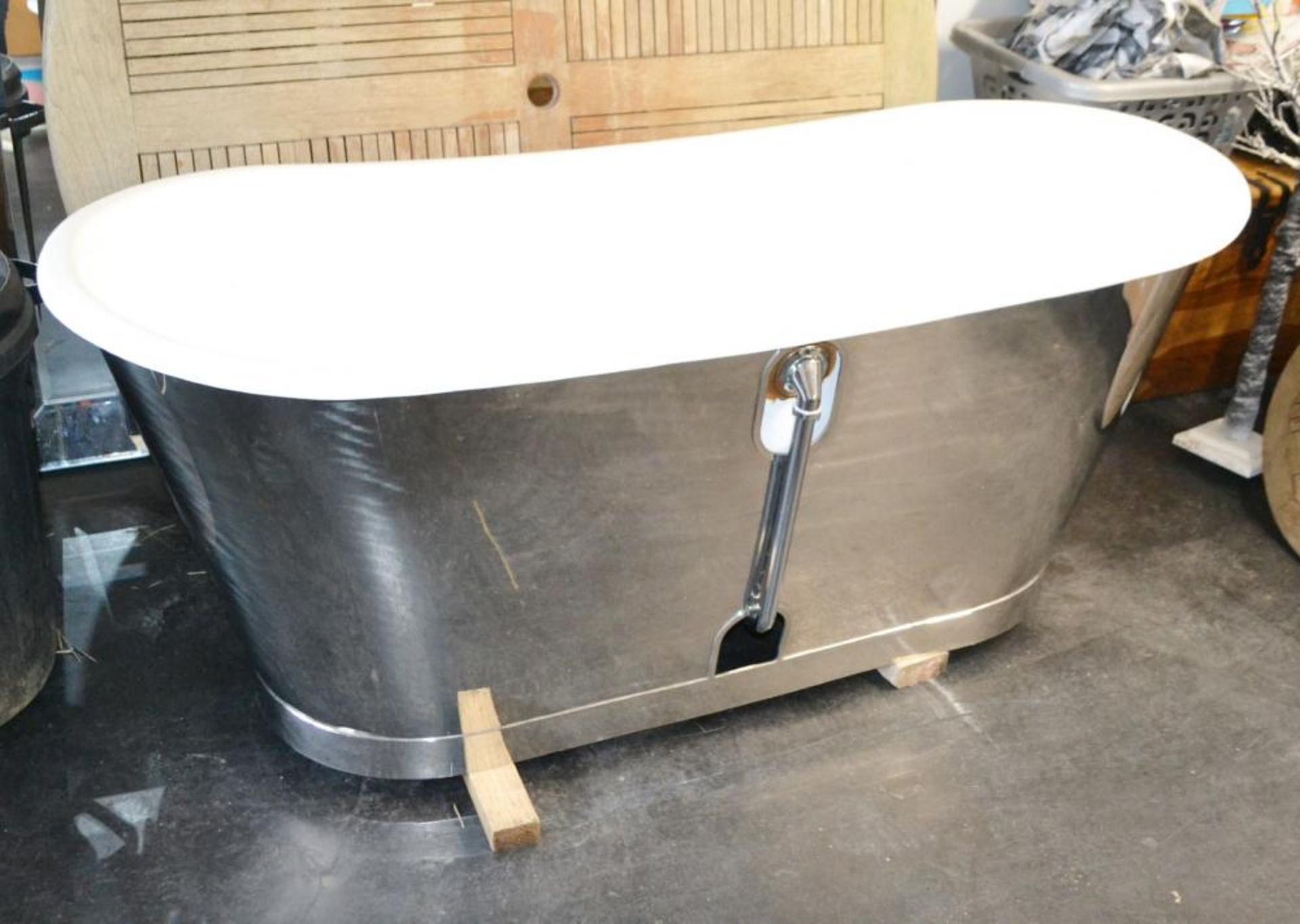 1 x Cast Iron Bath With Stainless Steel Exterior - CL439 - Location: Ilkey LS29 - Used In Good Condi - Image 8 of 8