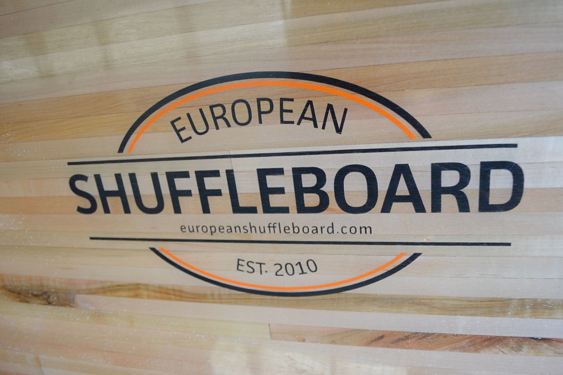 1 x 22-Foot 'Grand Champion Nordic Edition' Elite Shuffleboard Table With Electronic Scoreboard - Image 11 of 12