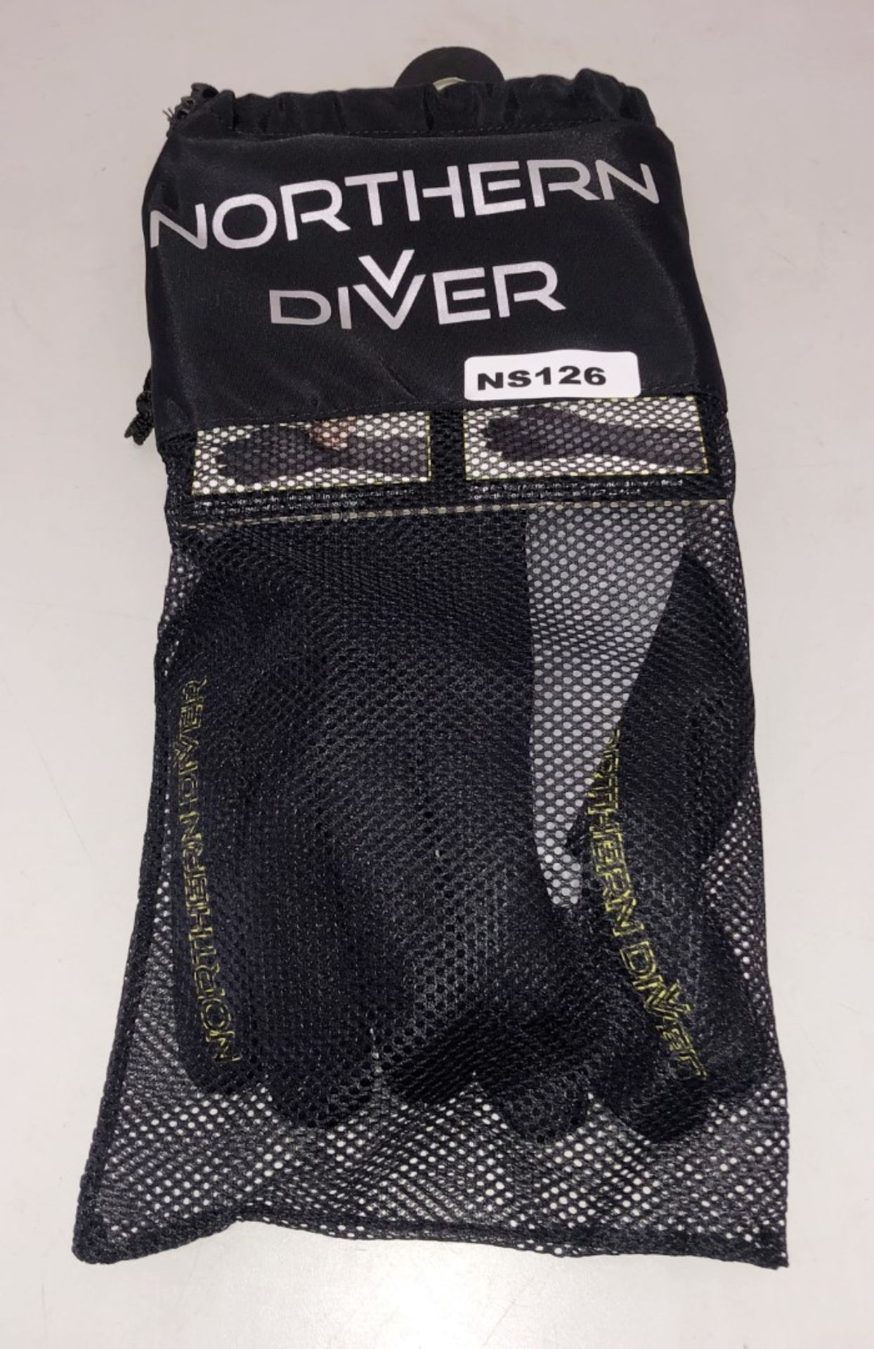 6 Pairs Of New Scuba Gloves - CL349 - Altrincham WA14 - Image 7 of 25