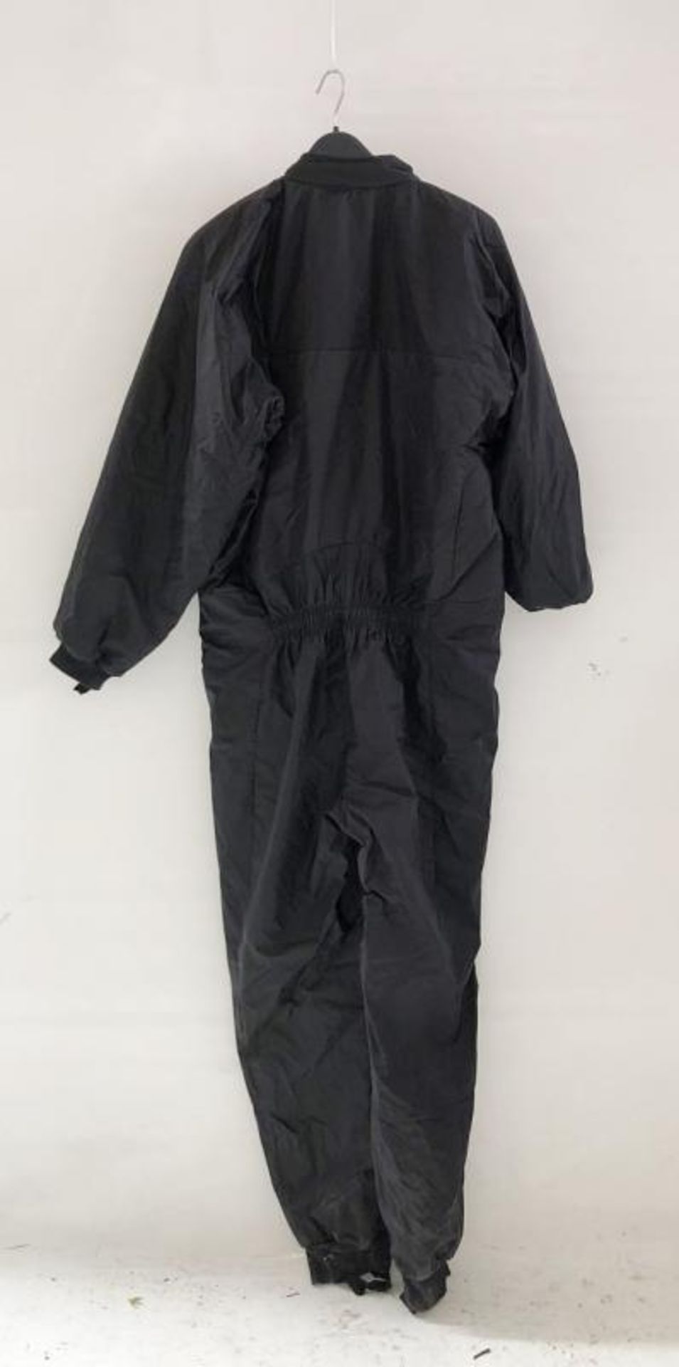 1 x Medium Black Puffer Typhoon Drysuit - Ref: NS359 - CL349 - Location: Altrincham WA14 - Used In G - Image 5 of 5