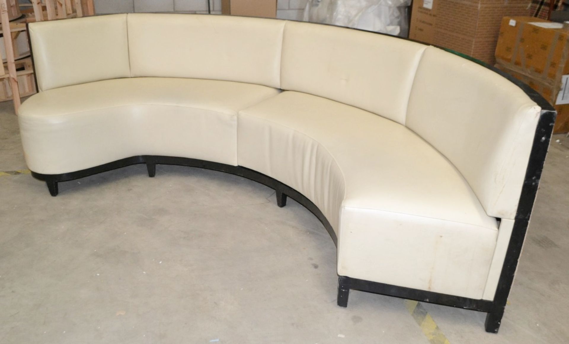 5 x Assorted Sections Of Curved Commercial Seating Upholstered In A Cream Faux Leather - Image 12 of 23