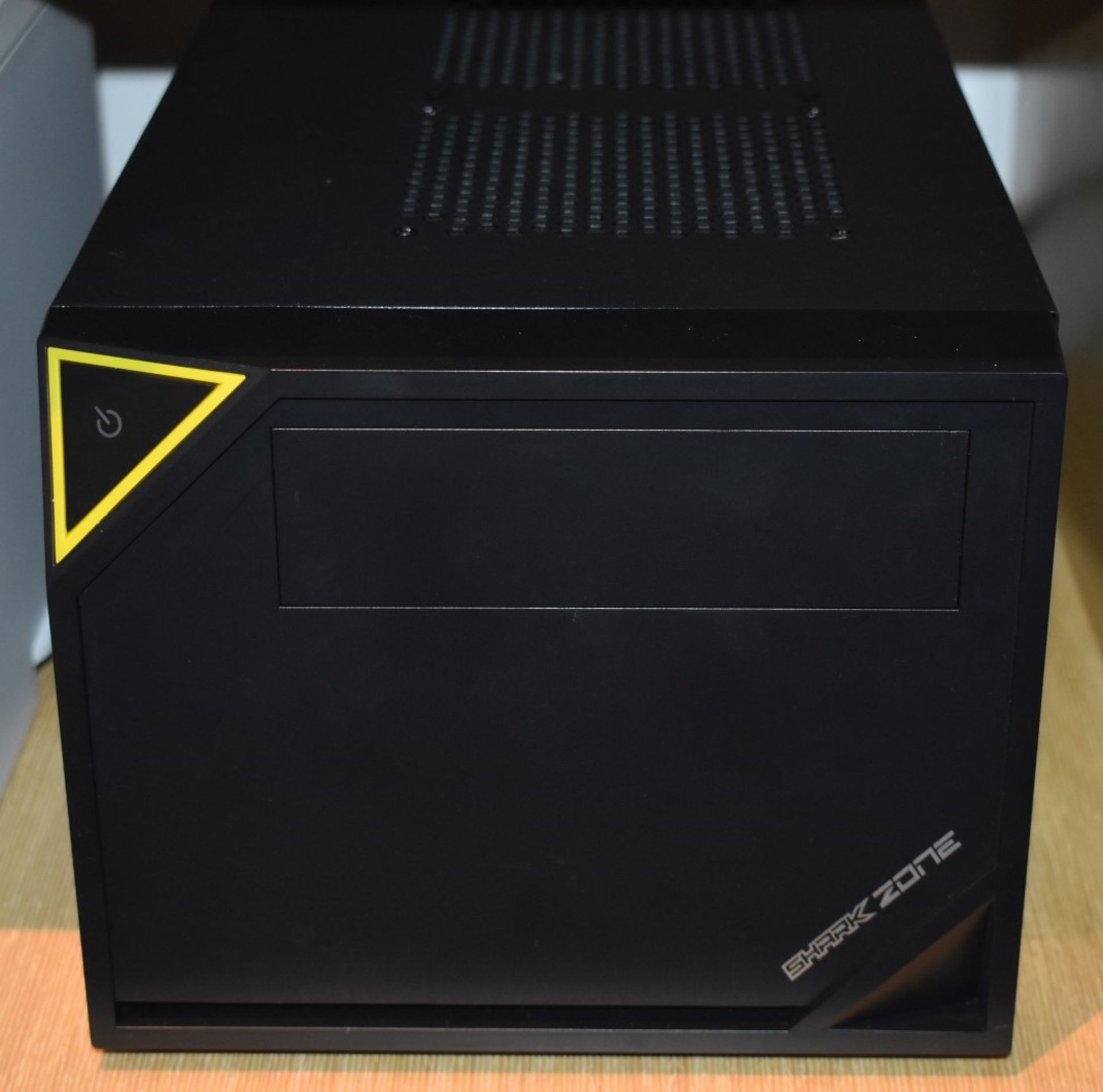 1 x Mini ITX Computer in Sharkroon PC Case - Features an Intel I5-4590T 3ghz Quad Core Processor,