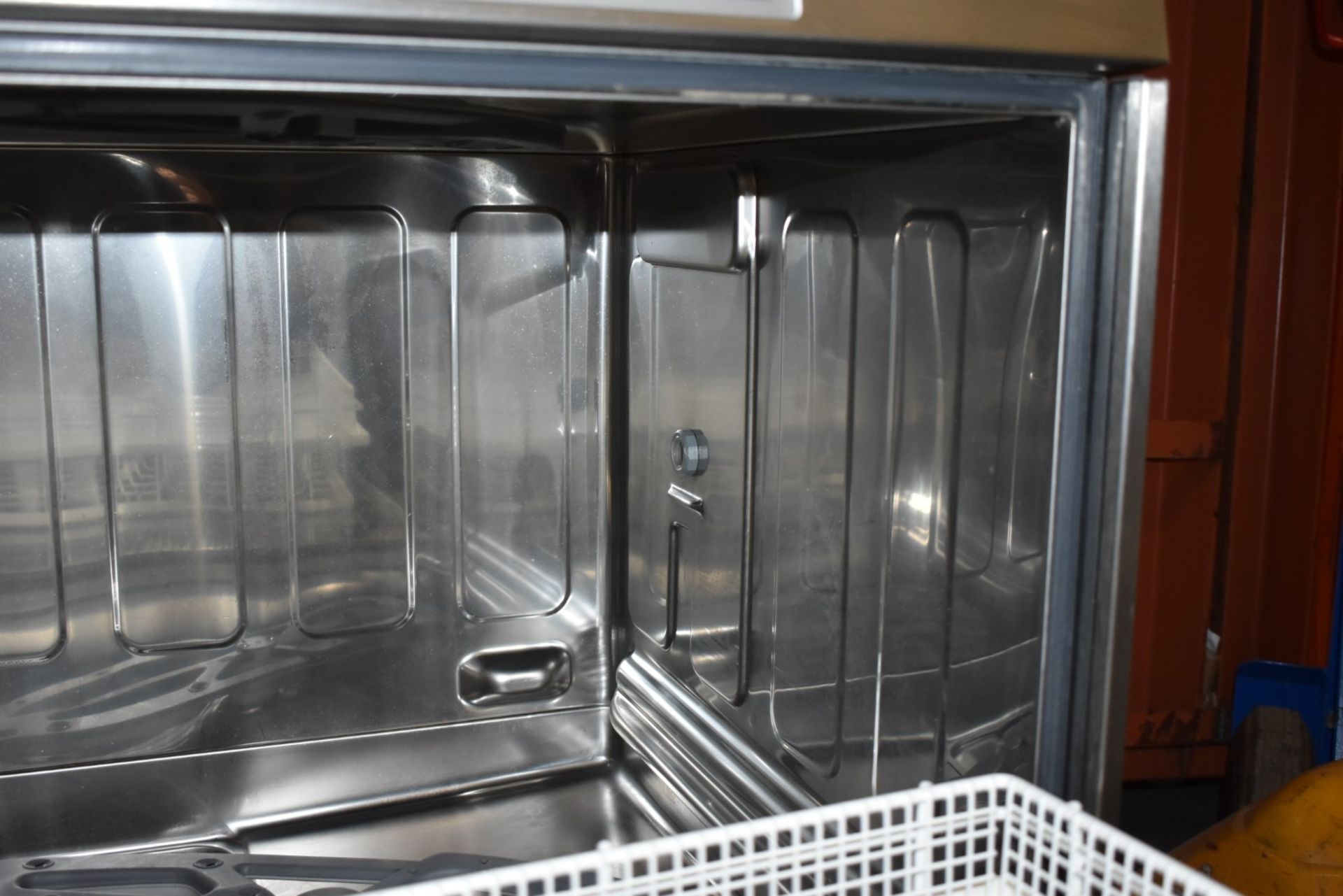 1 x Winterhalter UC-L Undercounter Commercial Dishwasher - 2014 Model With 3 Phase Power - Stainless - Image 13 of 15