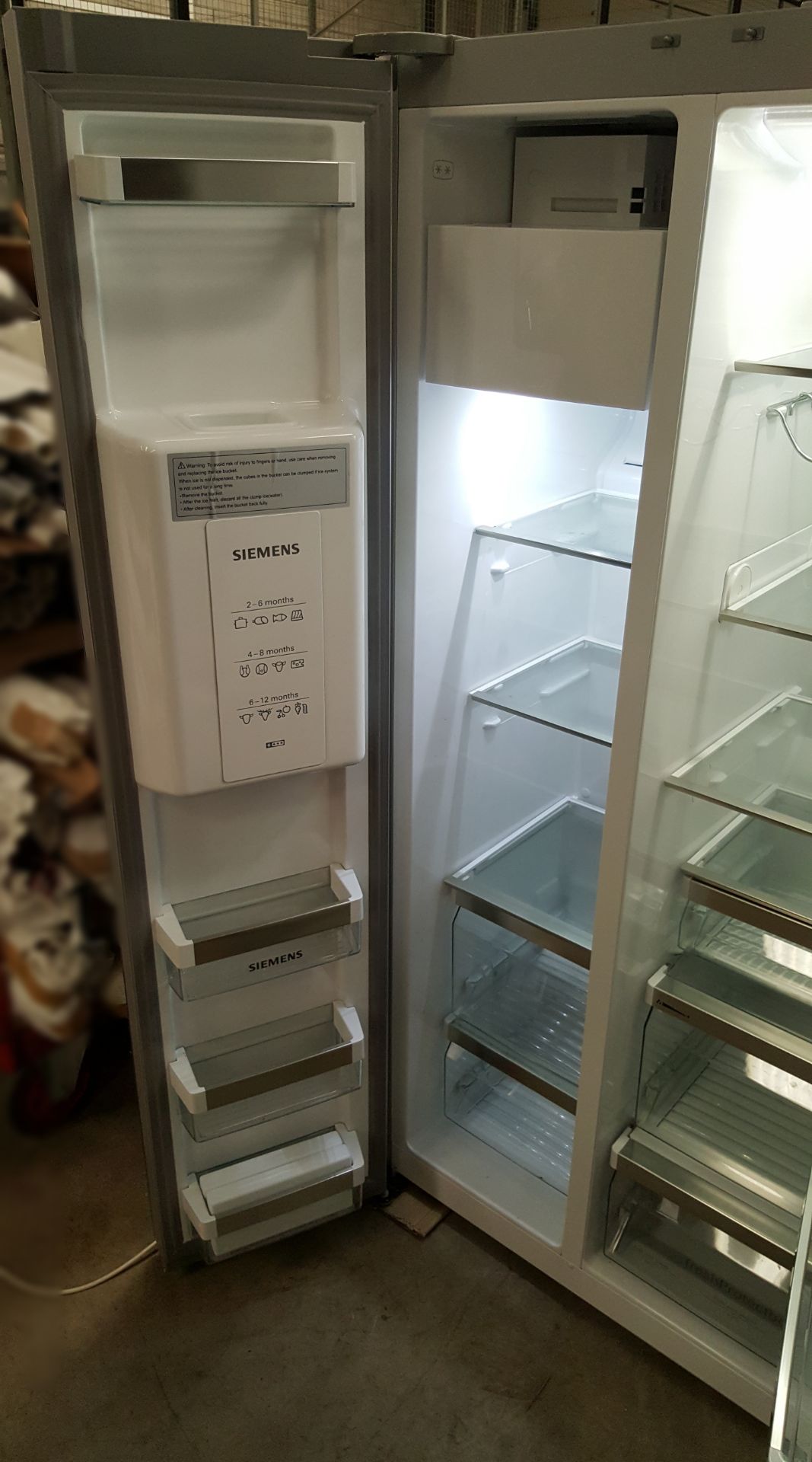 1 x Siemens KA62DS50GB iQ700 American Fridge Freezer with Ice And Water Dispenser NO VAT ON HAMMER - Image 5 of 8