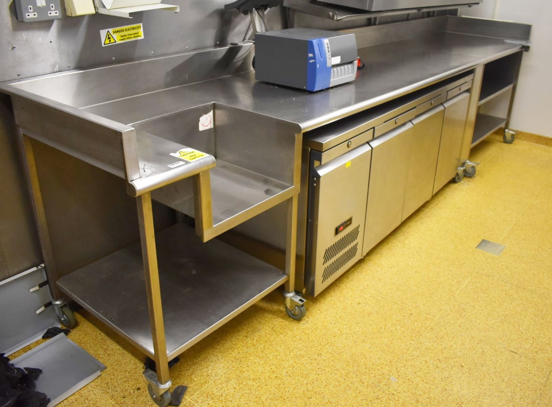 1 x Commercial Kitchen Prep Bench on Castors - Large 13ft Size - Features Upstand Splashback and - Bild 3 aus 12