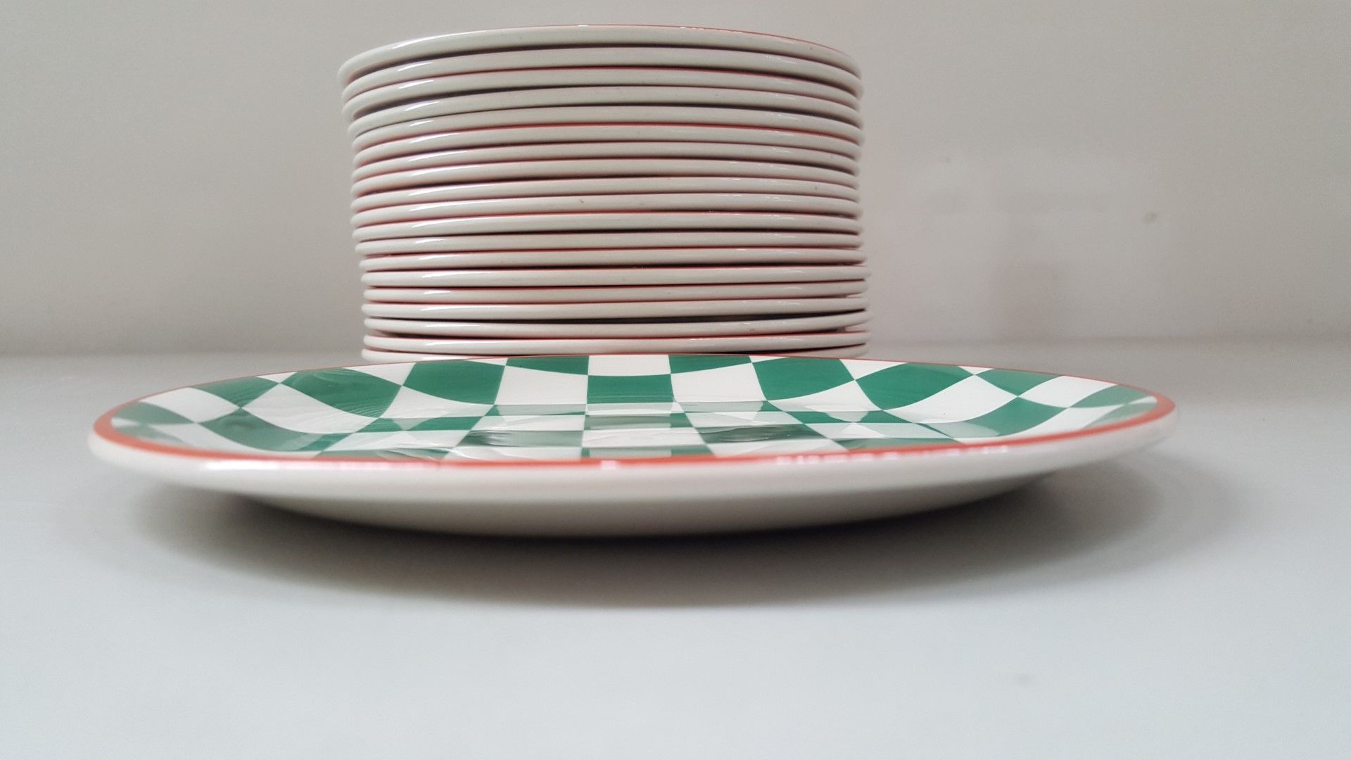 20 x Steelite Plates Checkered Green&White With Red Outline 20CM - Ref CQ284 - Bild 3 aus 4