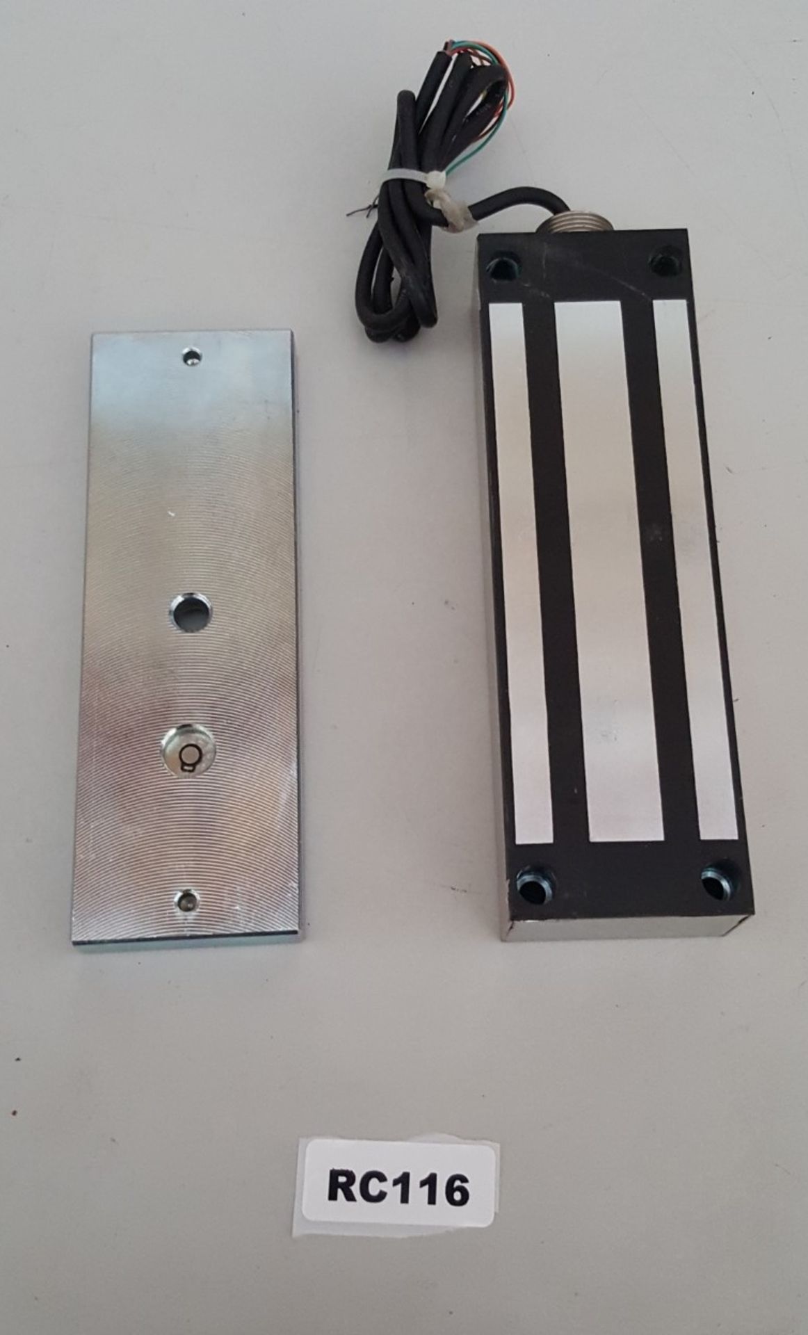 1 x Electromagnetic Outdoor Magnet lock ELS-1200-M - Ref RC116 - CL011 - Location: Altrincham WA14 < - Image 2 of 2
