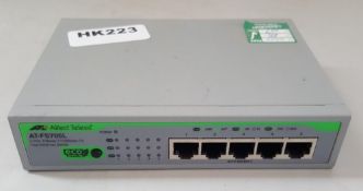 1 x Allied Telesis AT FS705L 5 Port Switch - Ref HK223 AA2 - CL394 - Location: Altrincham WA14<br /